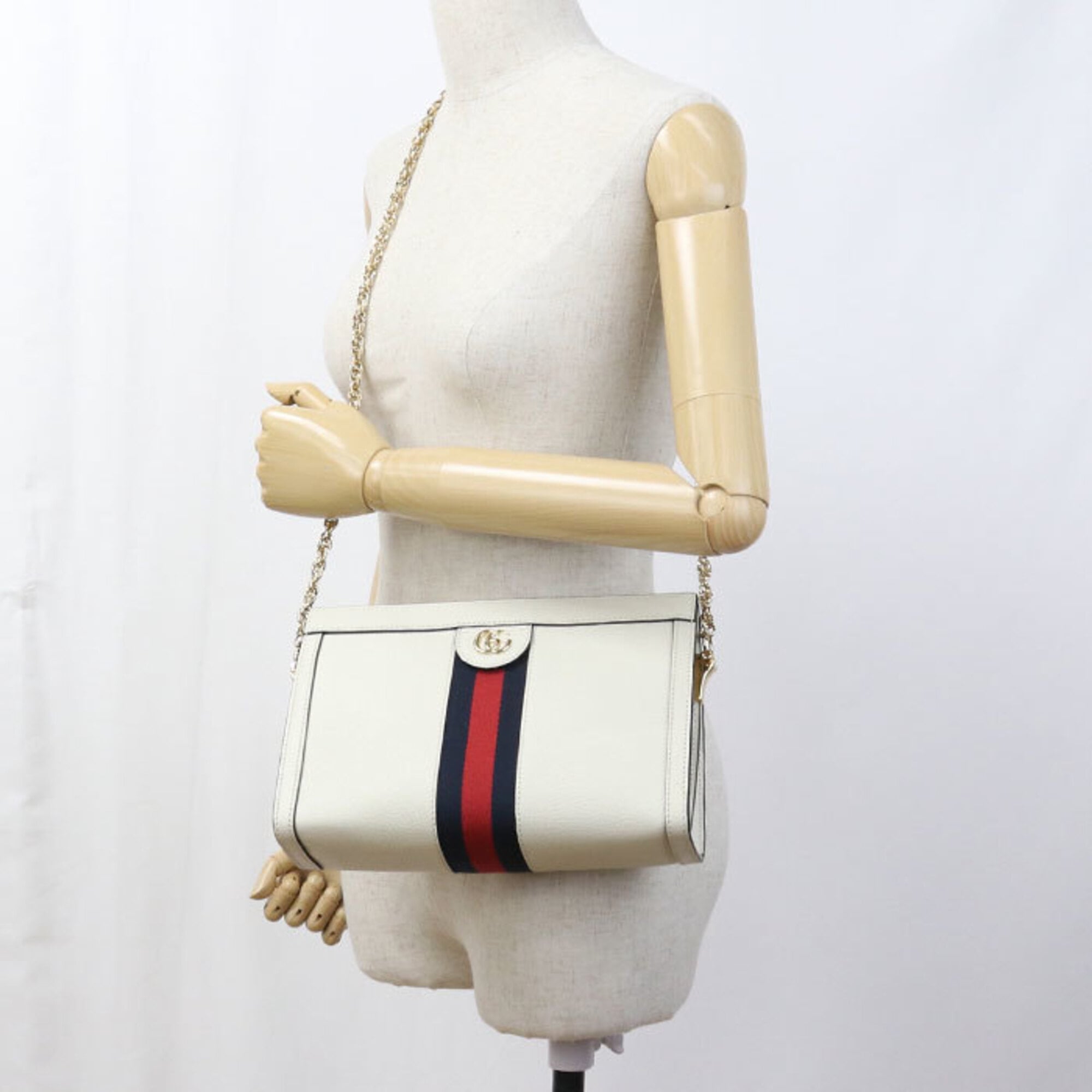 Gucci White Leather Shoulder Bag (Pre-Owned)