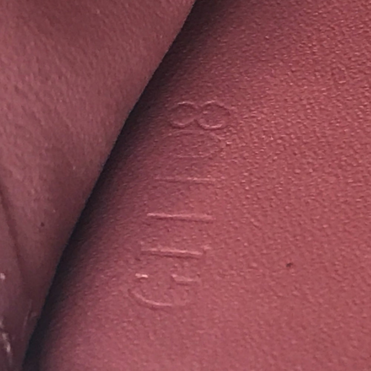 Louis Vuitton Monogram Monogram Pink Beige Monogram Patent Leather Long Wallet (Bi-Fold) (Pre-Owned)