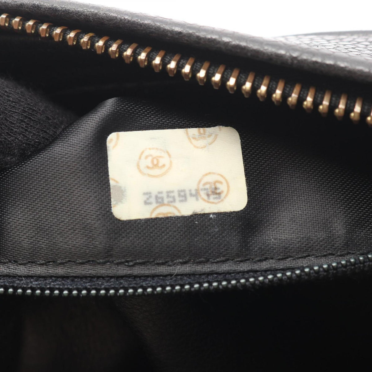 Chanel Black Leather Handbag Shoulder Bag (Pre-Owned)