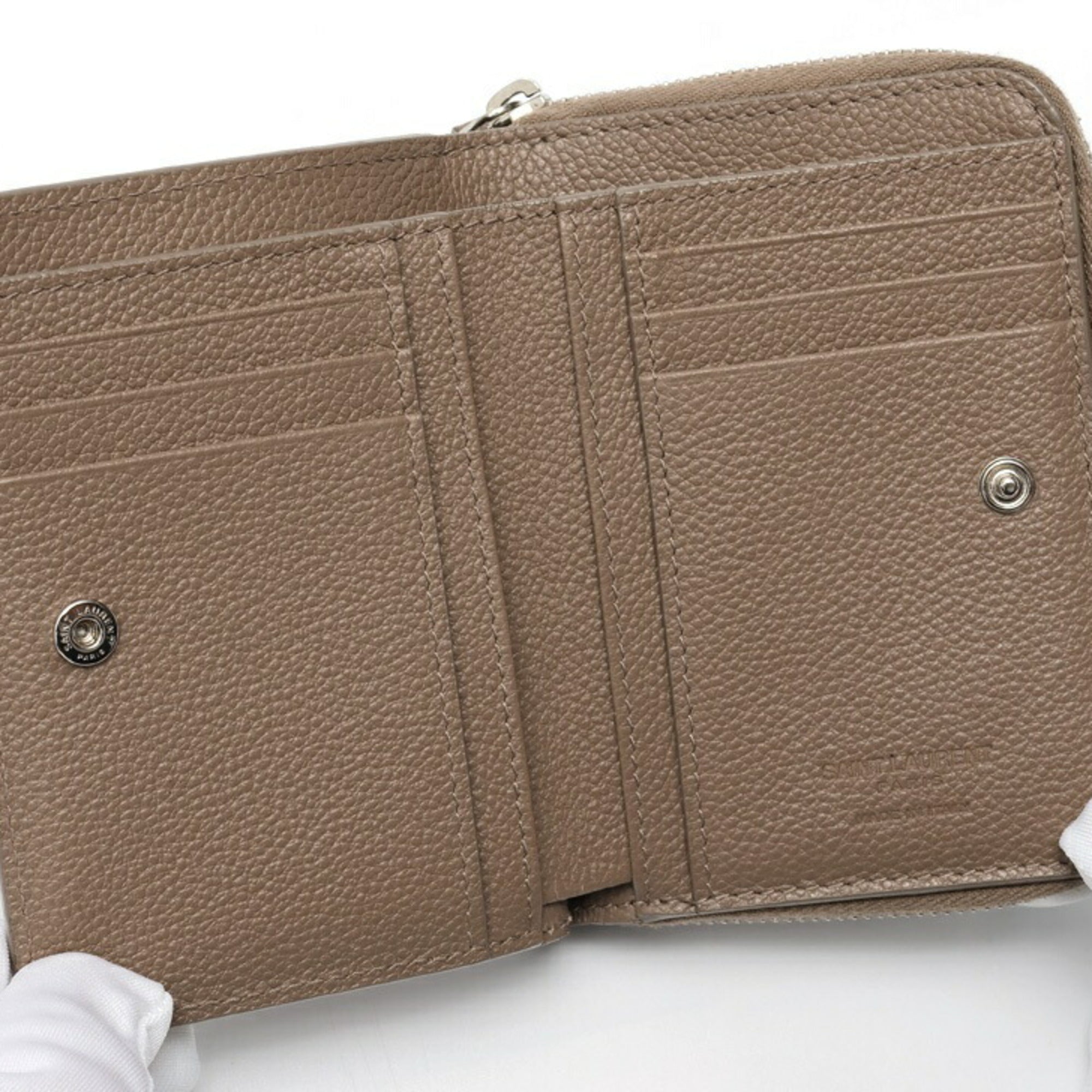 Saint Laurent Grayish Leather Wallet (Bi-Fold) (Pre-Owned)
