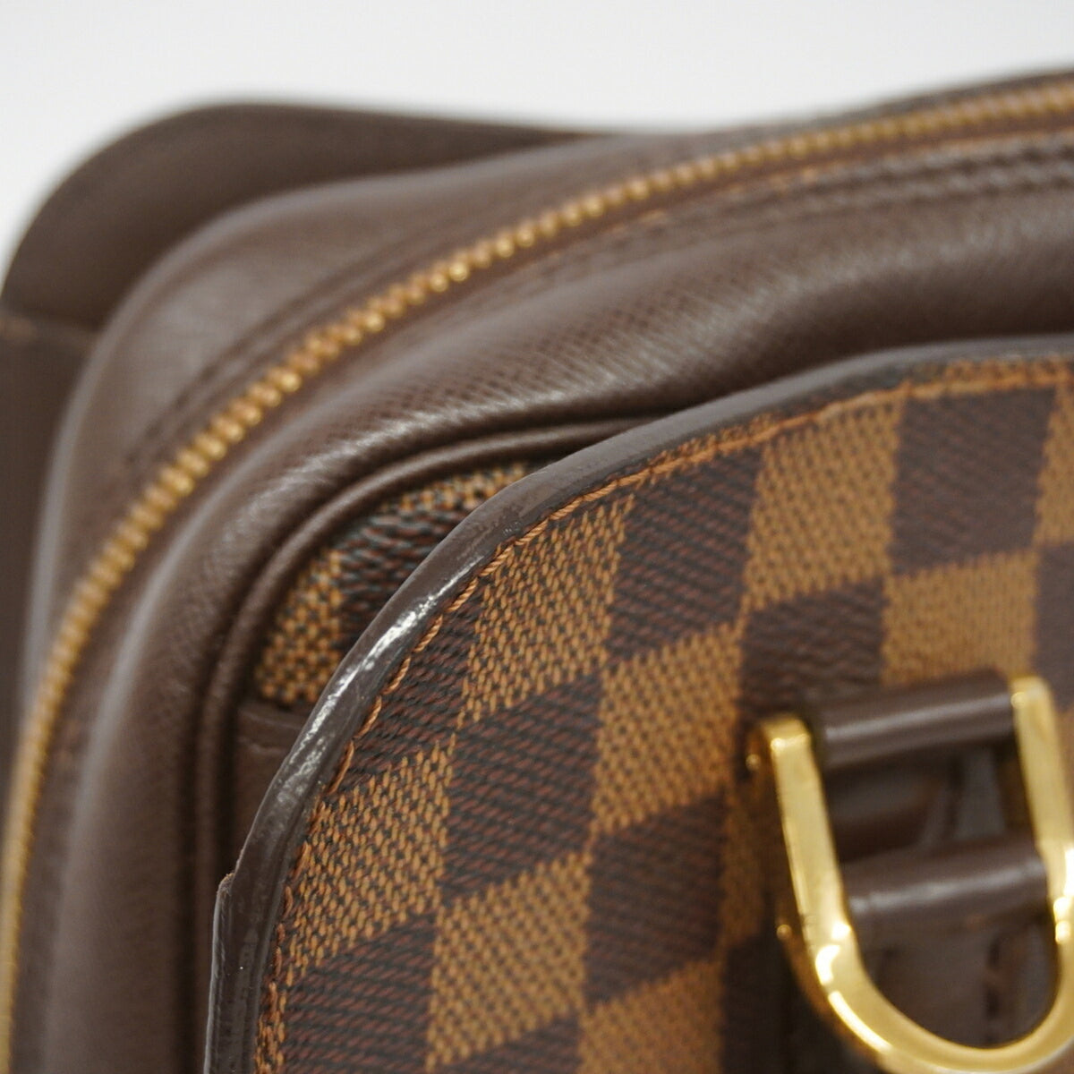 Louis Vuitton Ebene Handbag (Pre-Owned)