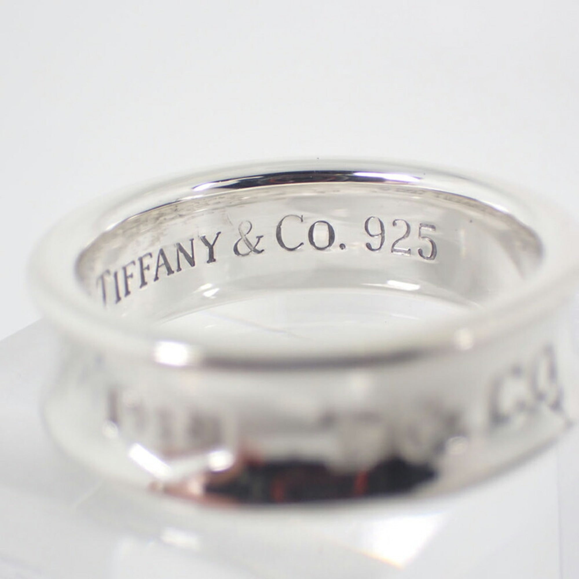 Tiffany Silver Sterling Silver 925 Band Ring (Pre-Owned)