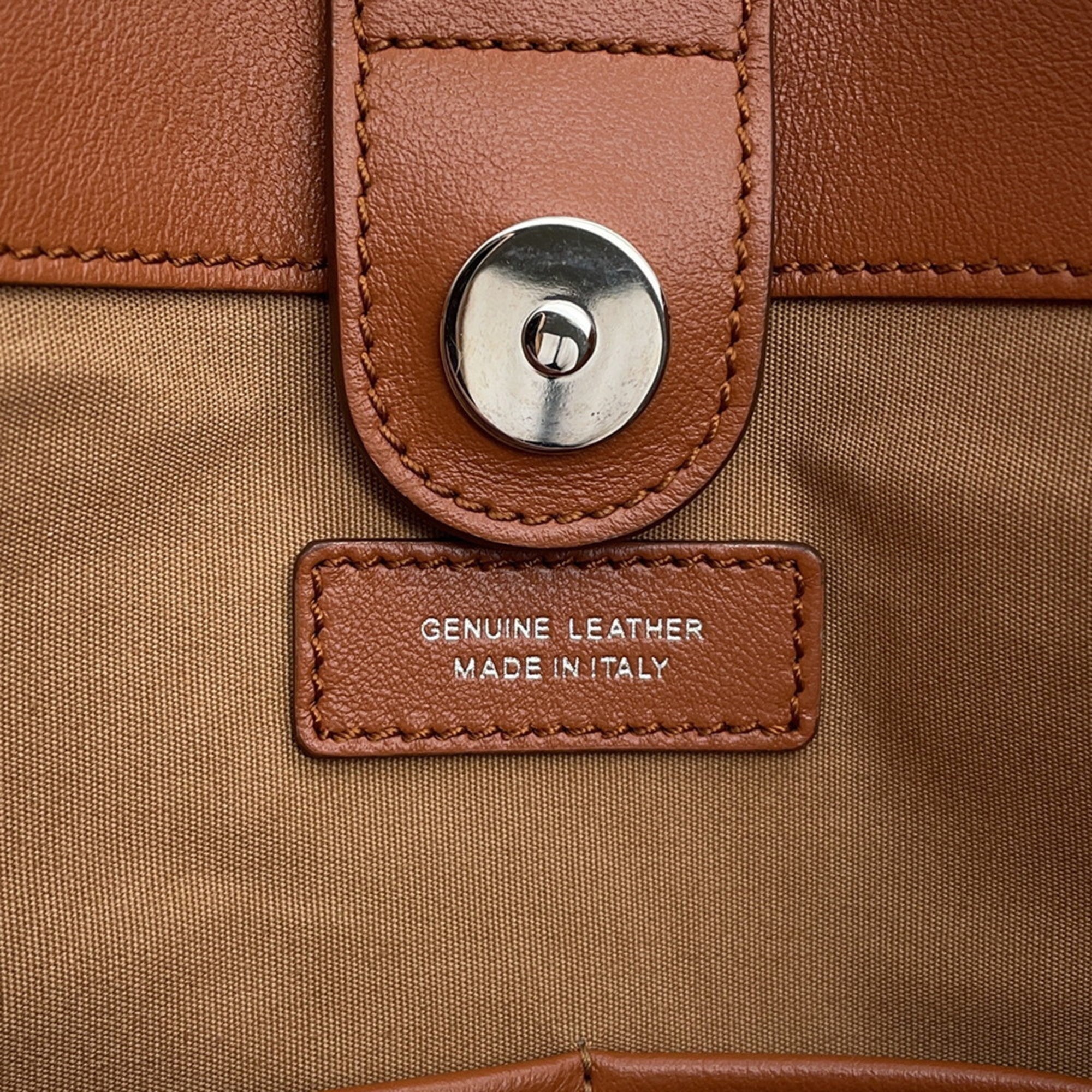 Tod's Brown Patent Leather Tote Bag (Pre-Owned)