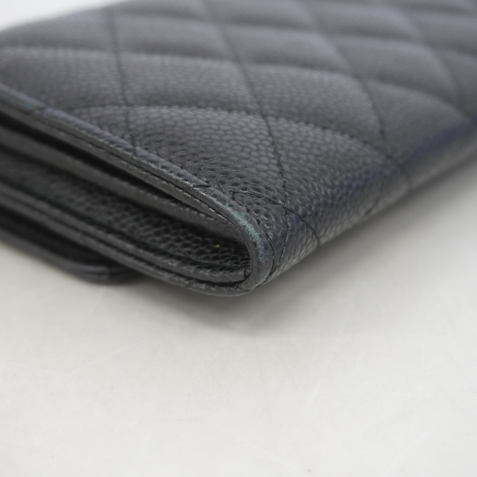 Chanel Black Grained Calfskin Long Wallet (Bi-Fold) (Pre-Owned)