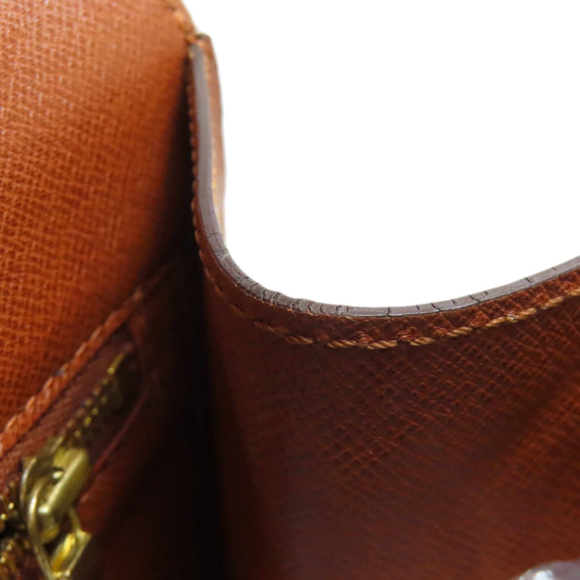 Louis Vuitton Brown Monogram Monogram Canvas Handbag (Pre-Owned)