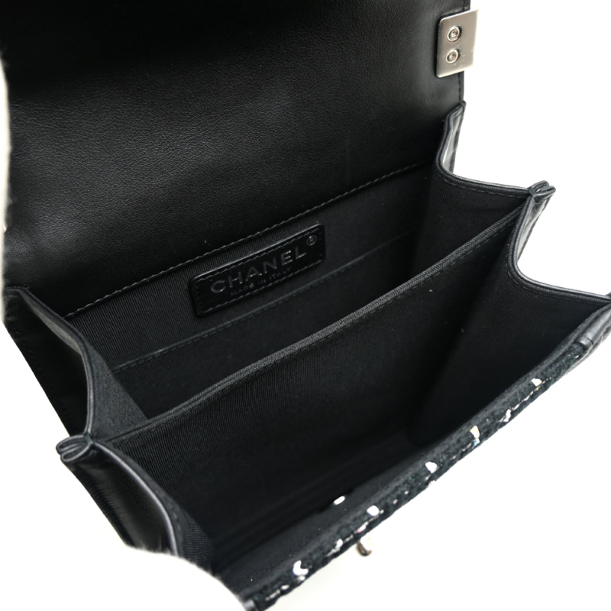 Chanel Black Tweed Leather Shoulder Bag (Pre-Owned)