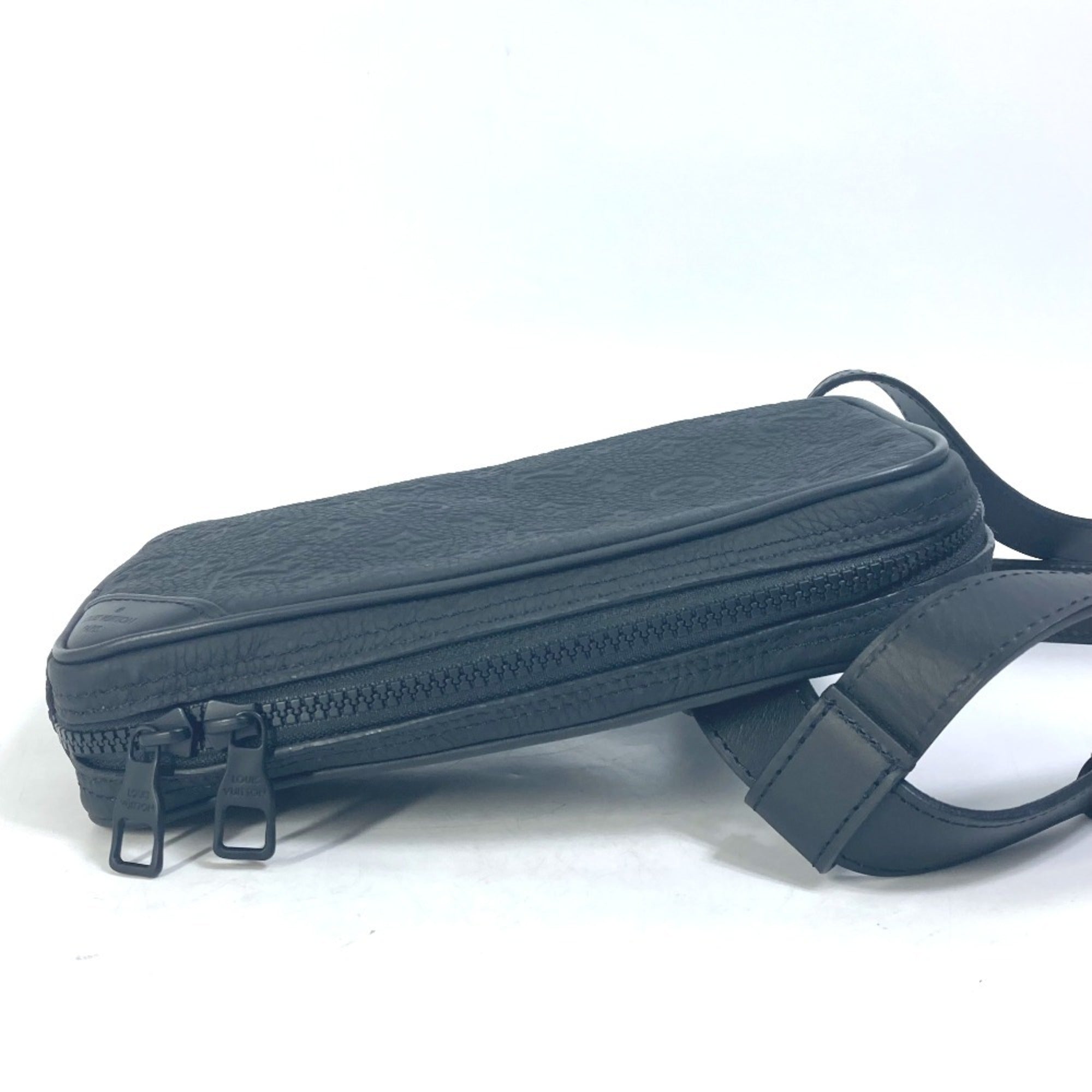 Louis Vuitton Black Orange Leather Shoulder Bag Sling Bag (Pre-Owned)