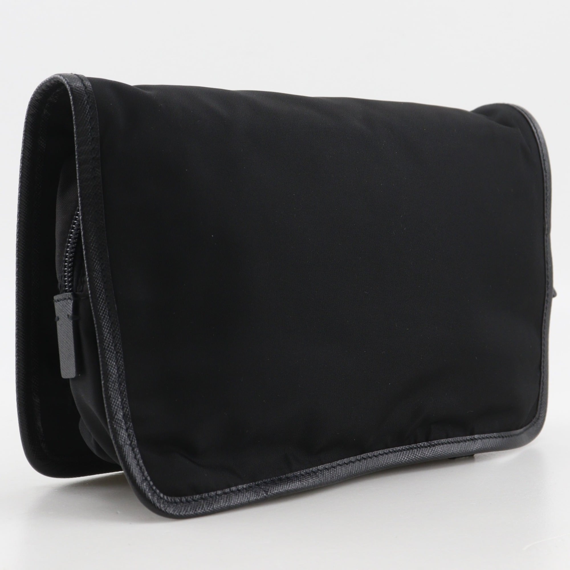 Prada Black Nero Nylon Pouch (Pre-Owned)