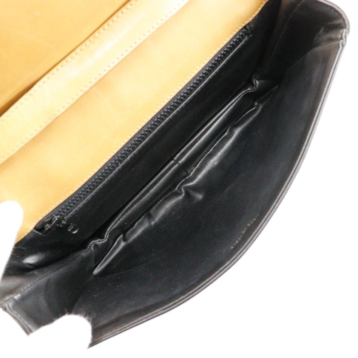 Celine Black Leather Shoulder Bag (Pre-Owned)
