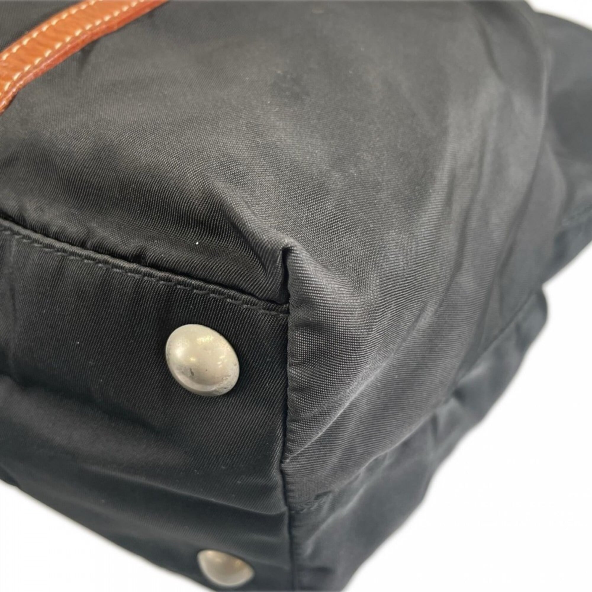 Prada Black Nylon Handbag (Pre-Owned)