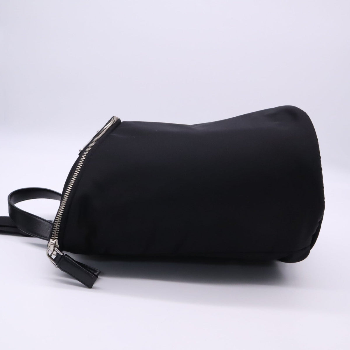 Prada Black Nylon Leather Shoulder Bag (Pre-Owned)