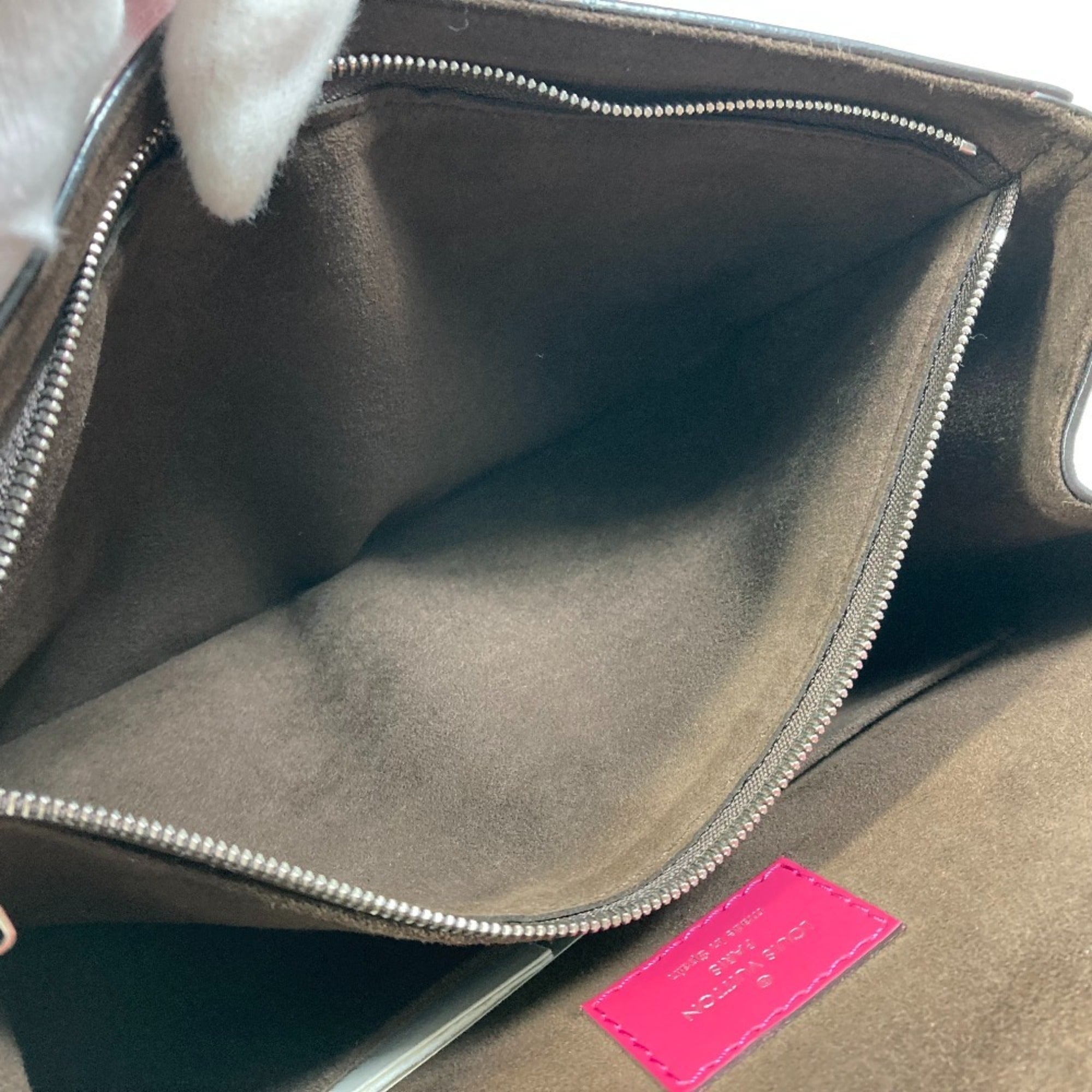 Louis Vuitton Hot Pink Pink Epi Leather Handbag Shoulder Bag (Pre-Owned)
