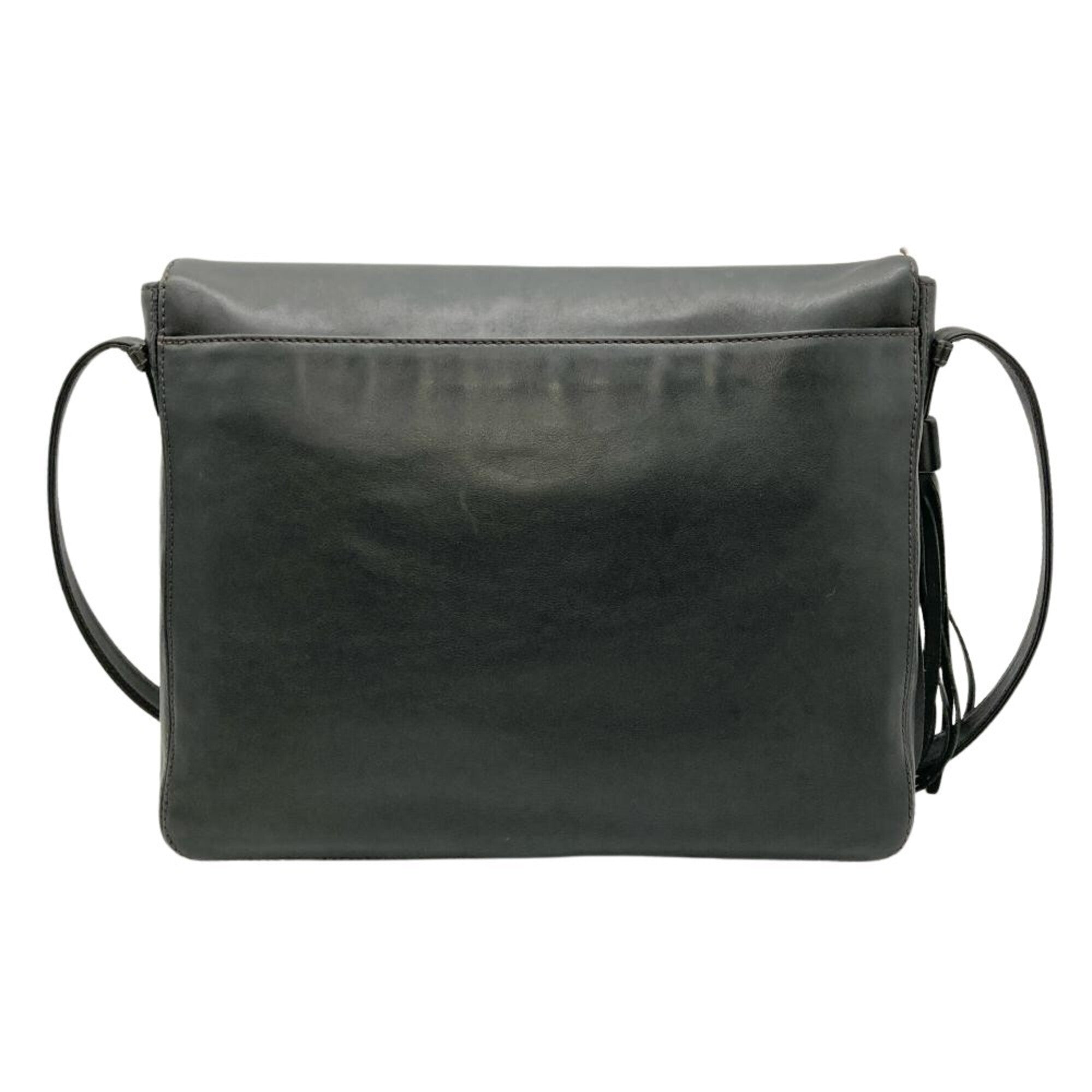 Chanel Black Leather Shoulder Bag (Pre-Owned)