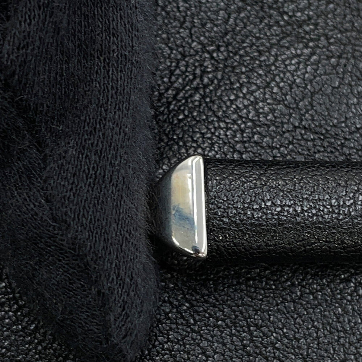 Jimmy Choo Black Leather Artificial Pearl Handbag (Pre-Owned)