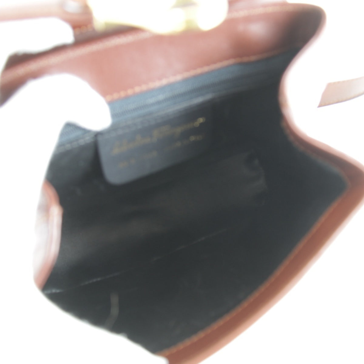 Salvatore Ferragamo Brown Leather Shoulder Bag (Pre-Owned)
