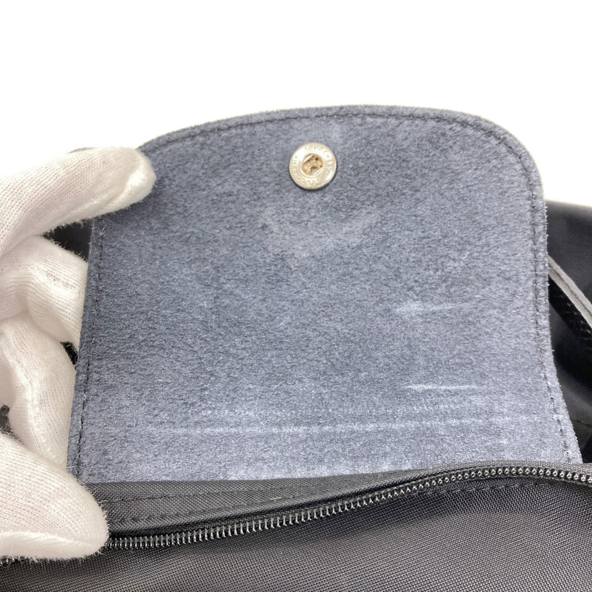Longchamp Le Pliage Black Nylon Handbag (Pre-Owned)