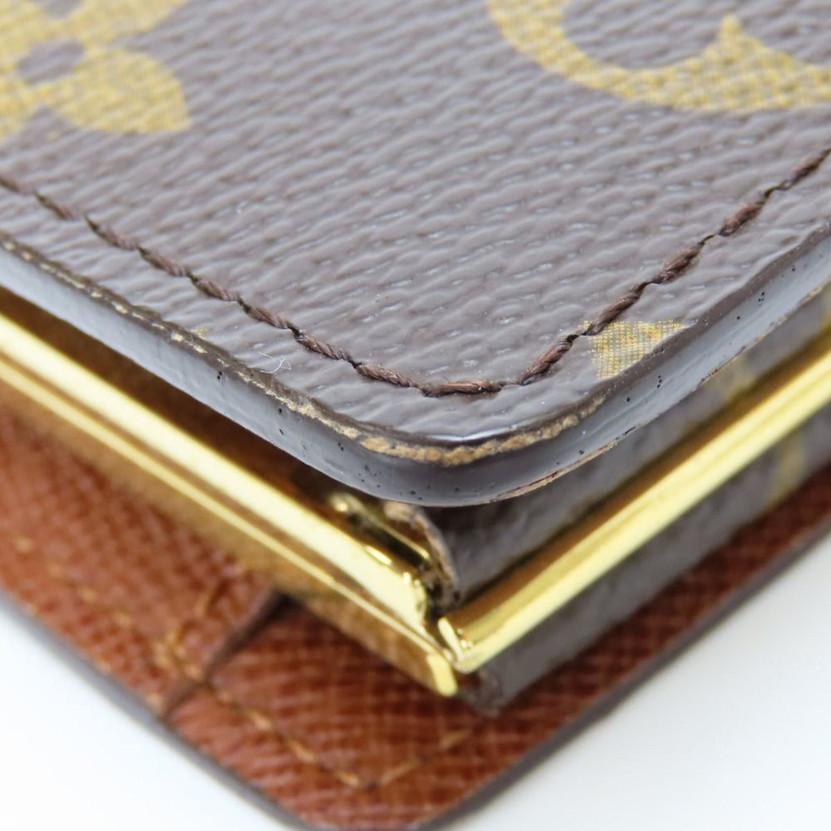 Louis Vuitton Brown Monogram Wallet (Bi-Fold) (Pre-Owned)