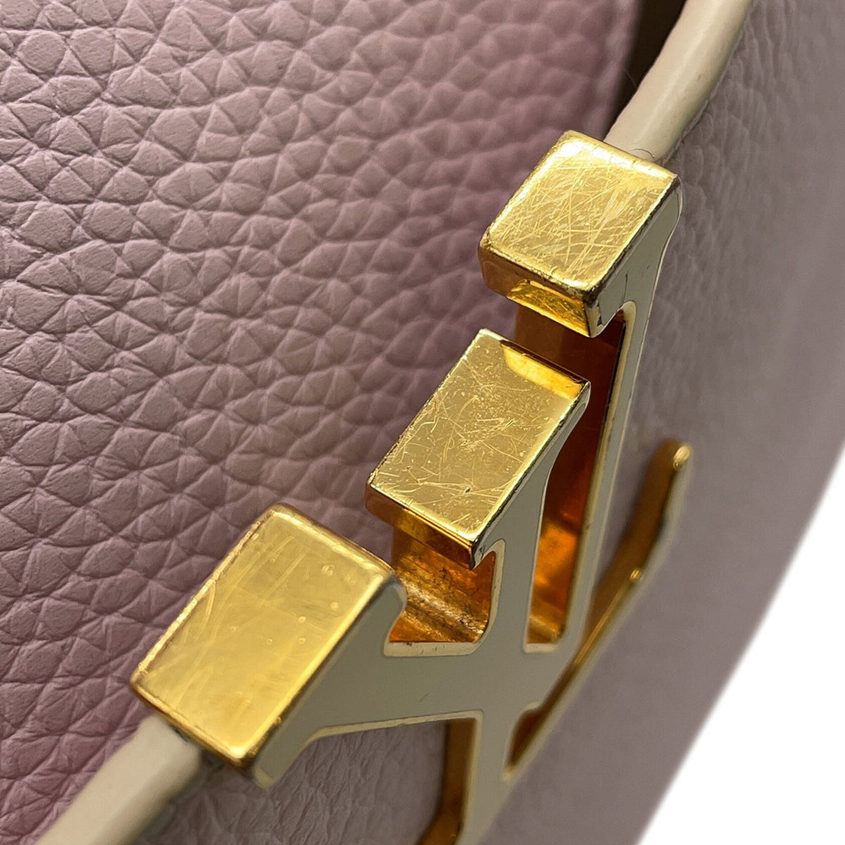 Louis Vuitton White Leather Handbag (Pre-Owned)