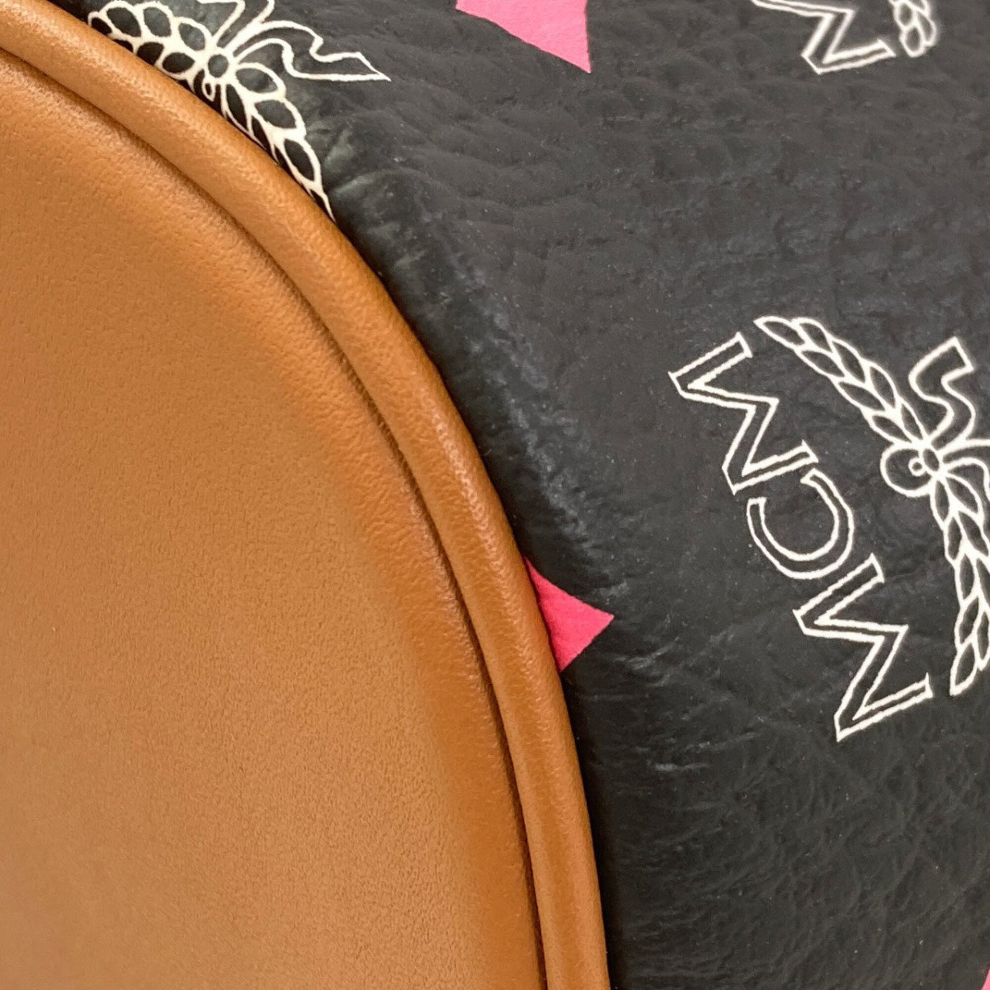 Mcm Black Brown Leather Tote Bag (Pre-Owned)