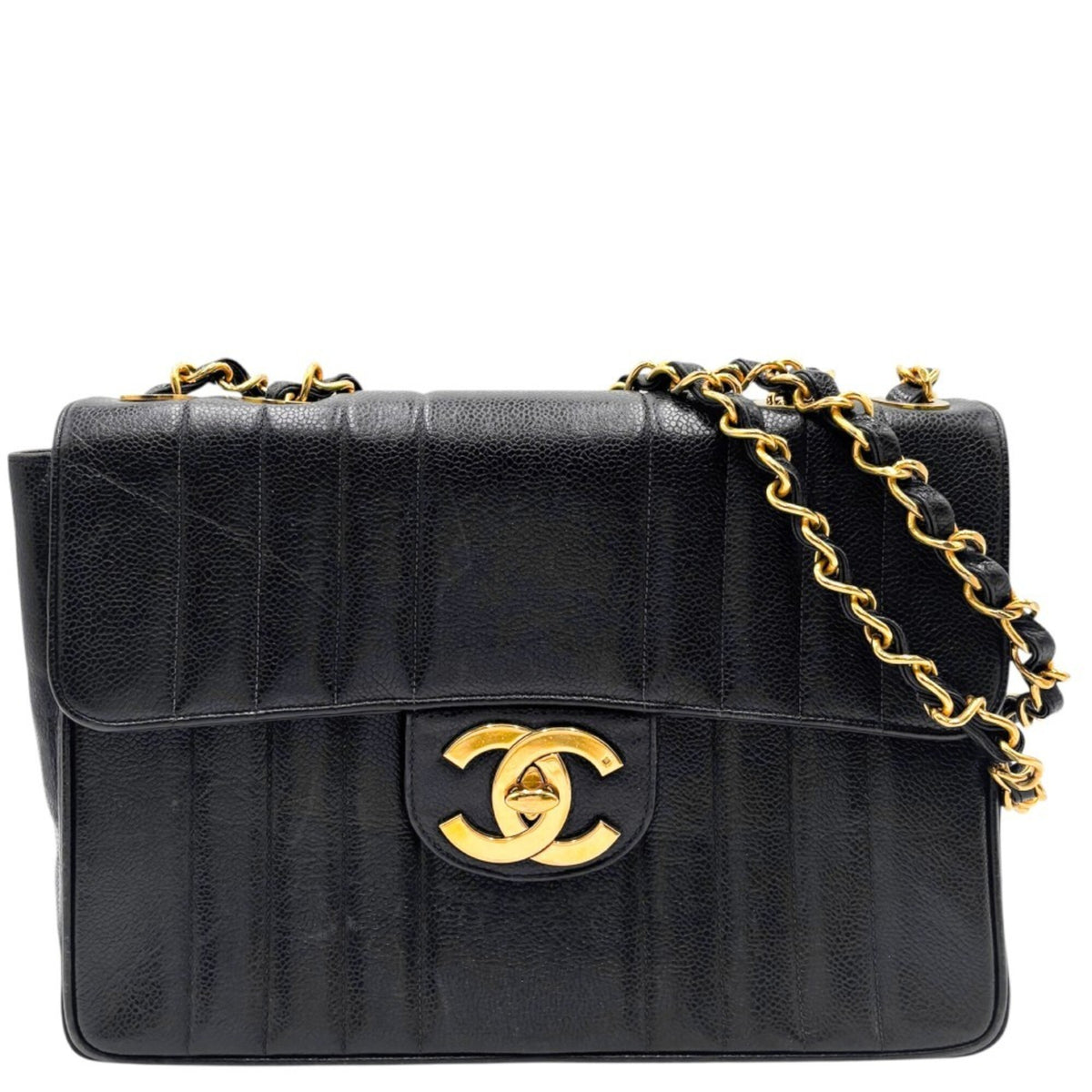 Chanel Black Grained Calfskin Shoulder Bag (Pre-Owned)
