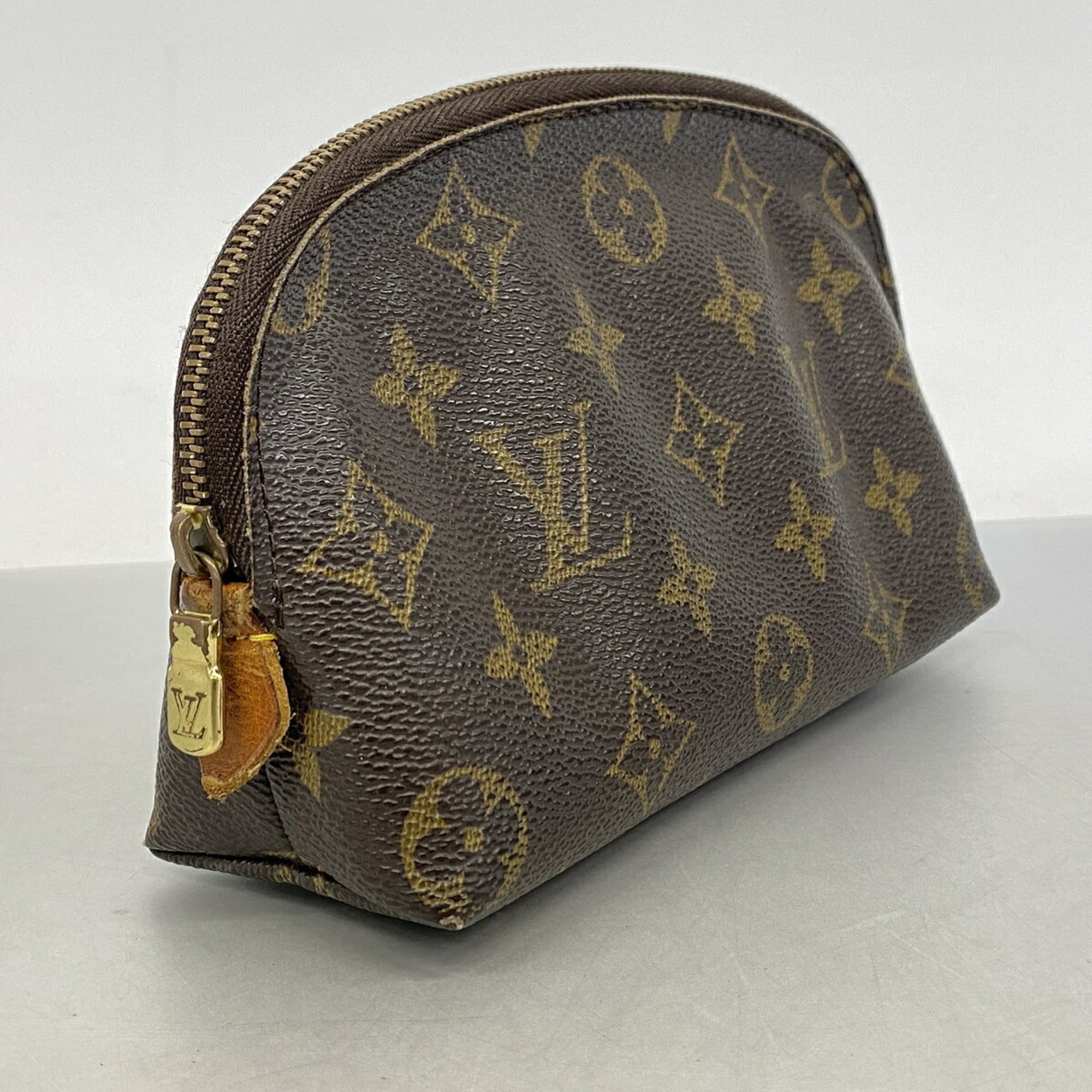 Louis Vuitton Brown Pouch (Pre-Owned)
