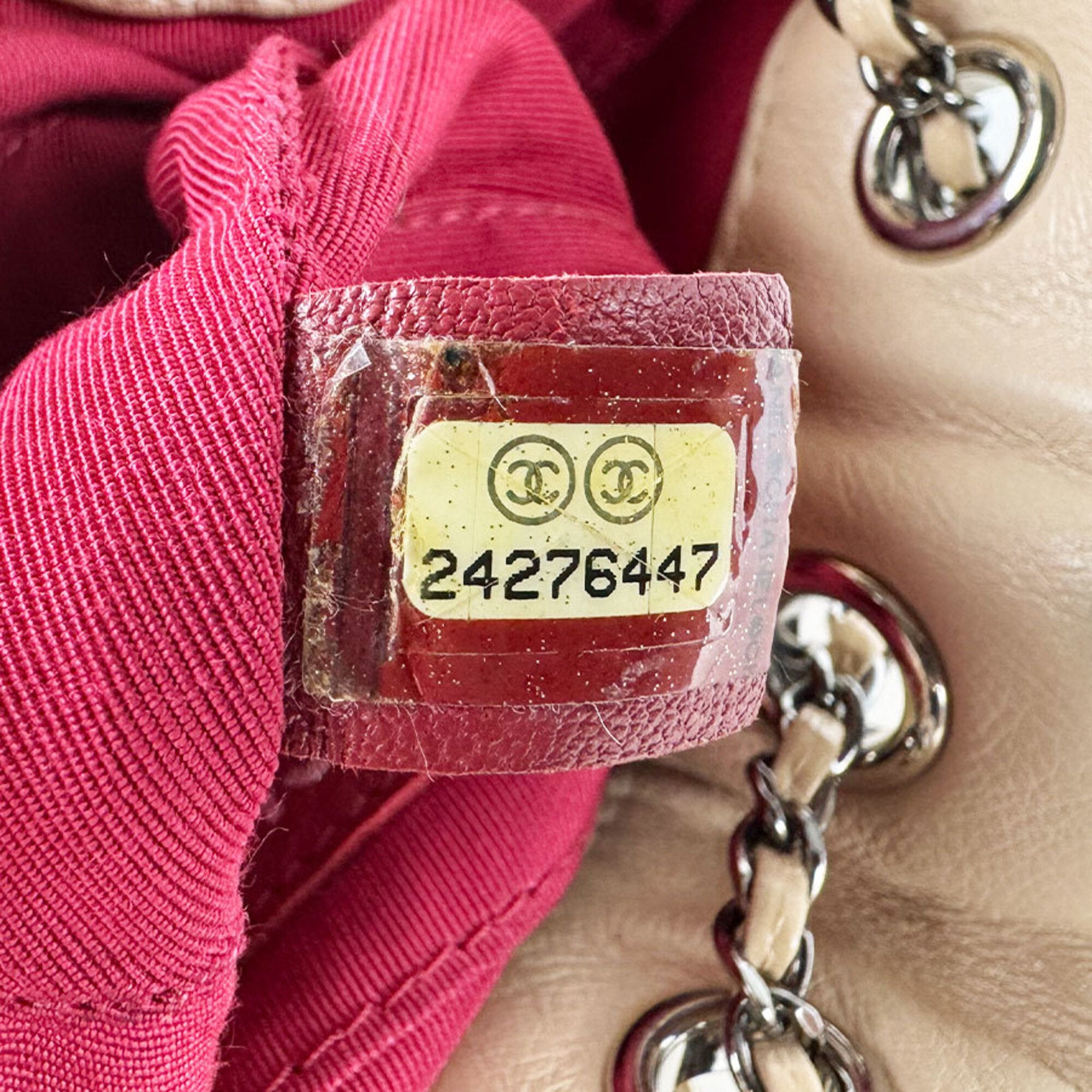 Chanel Beige Black Leather Shoulder Bag (Pre-Owned)