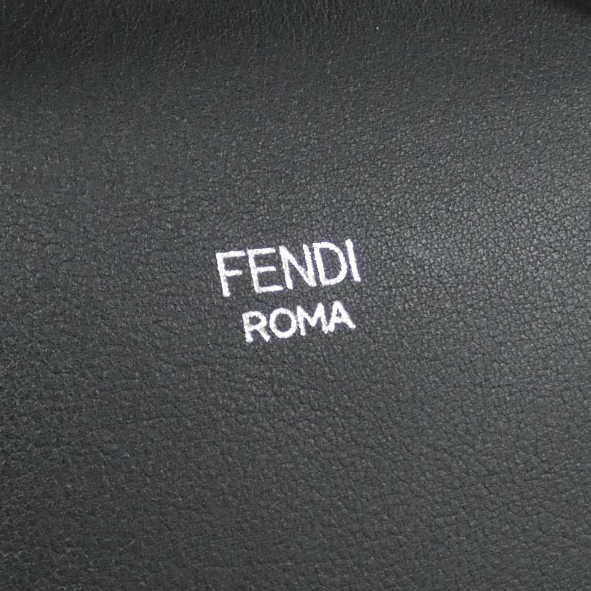 Fendi Black Leather Handbag (Pre-Owned)