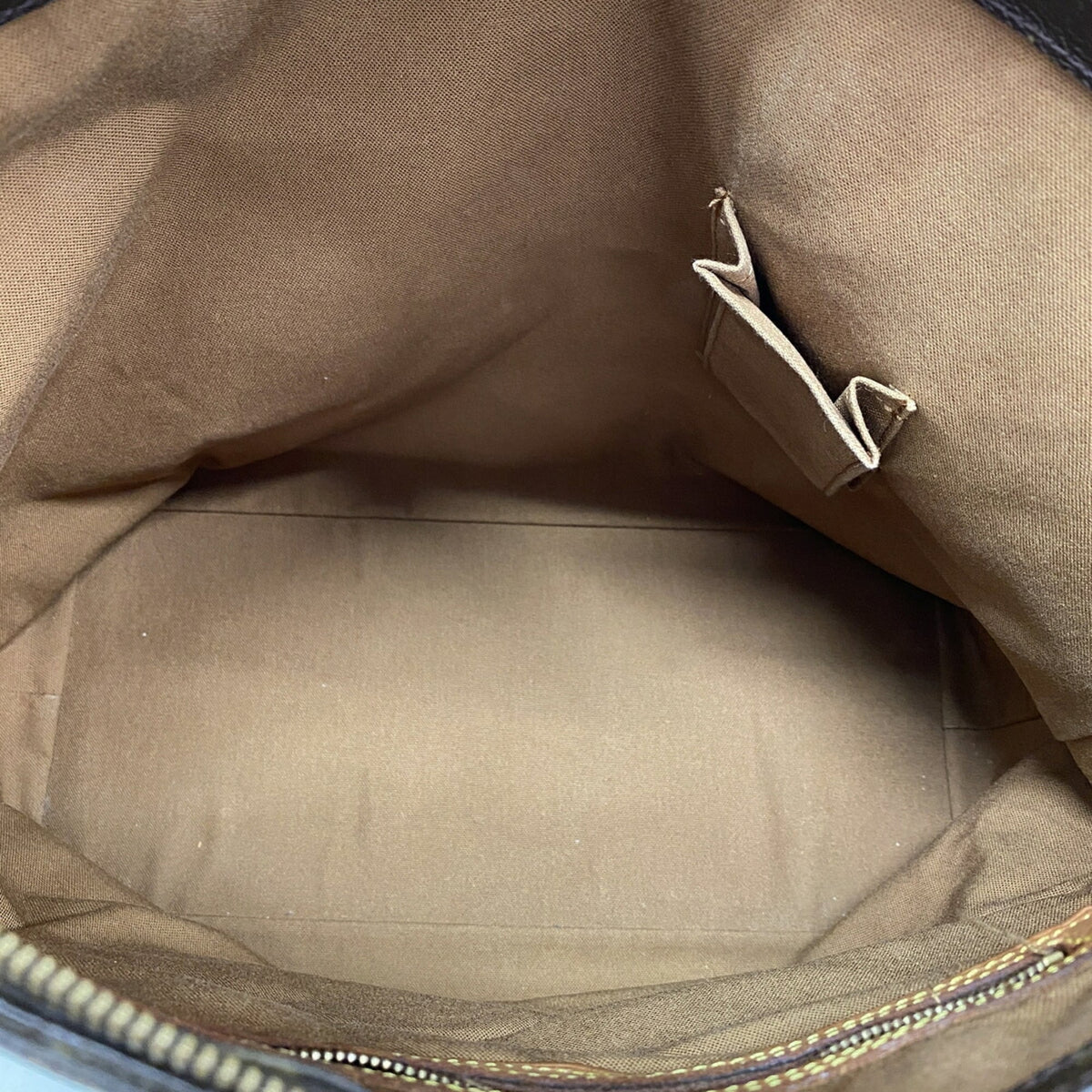 Louis Vuitton Brown Tote Bag (Pre-Owned)