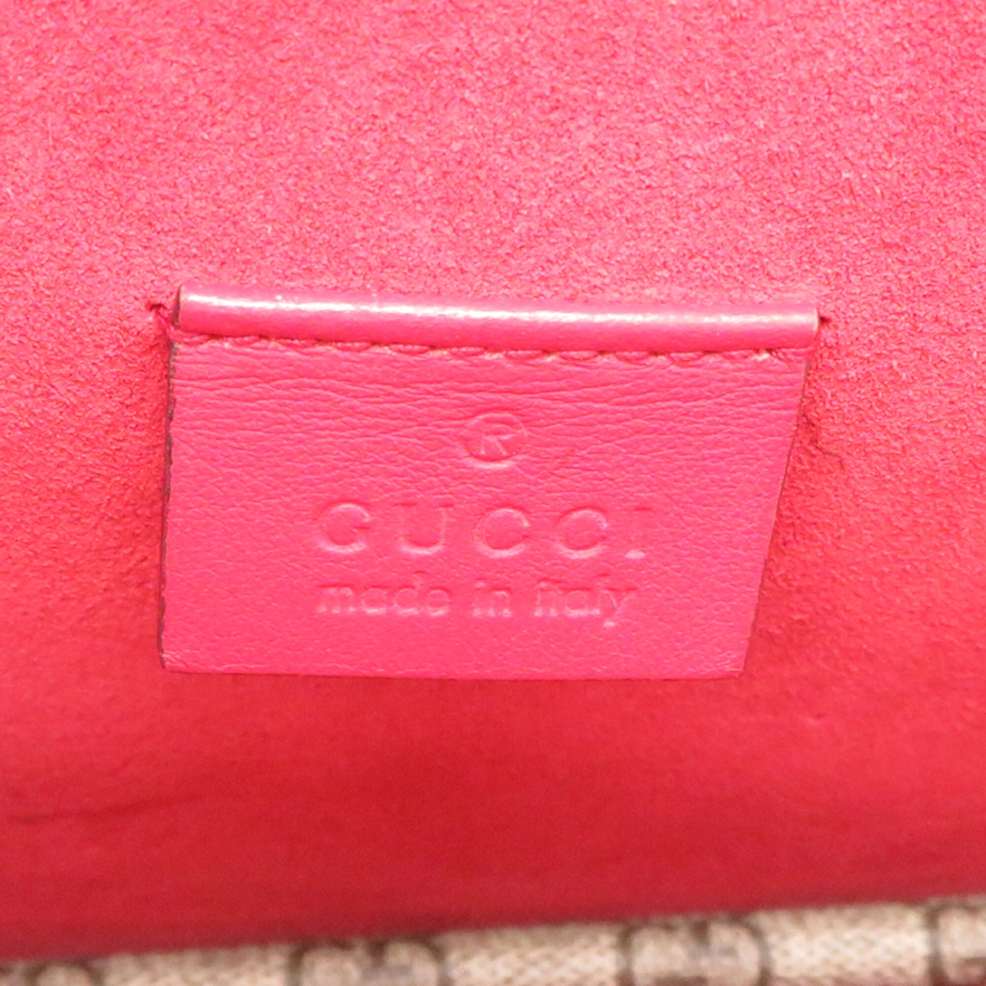 Gucci Beige Red Color Gg Supreme Shoulder Bag (Pre-Owned)