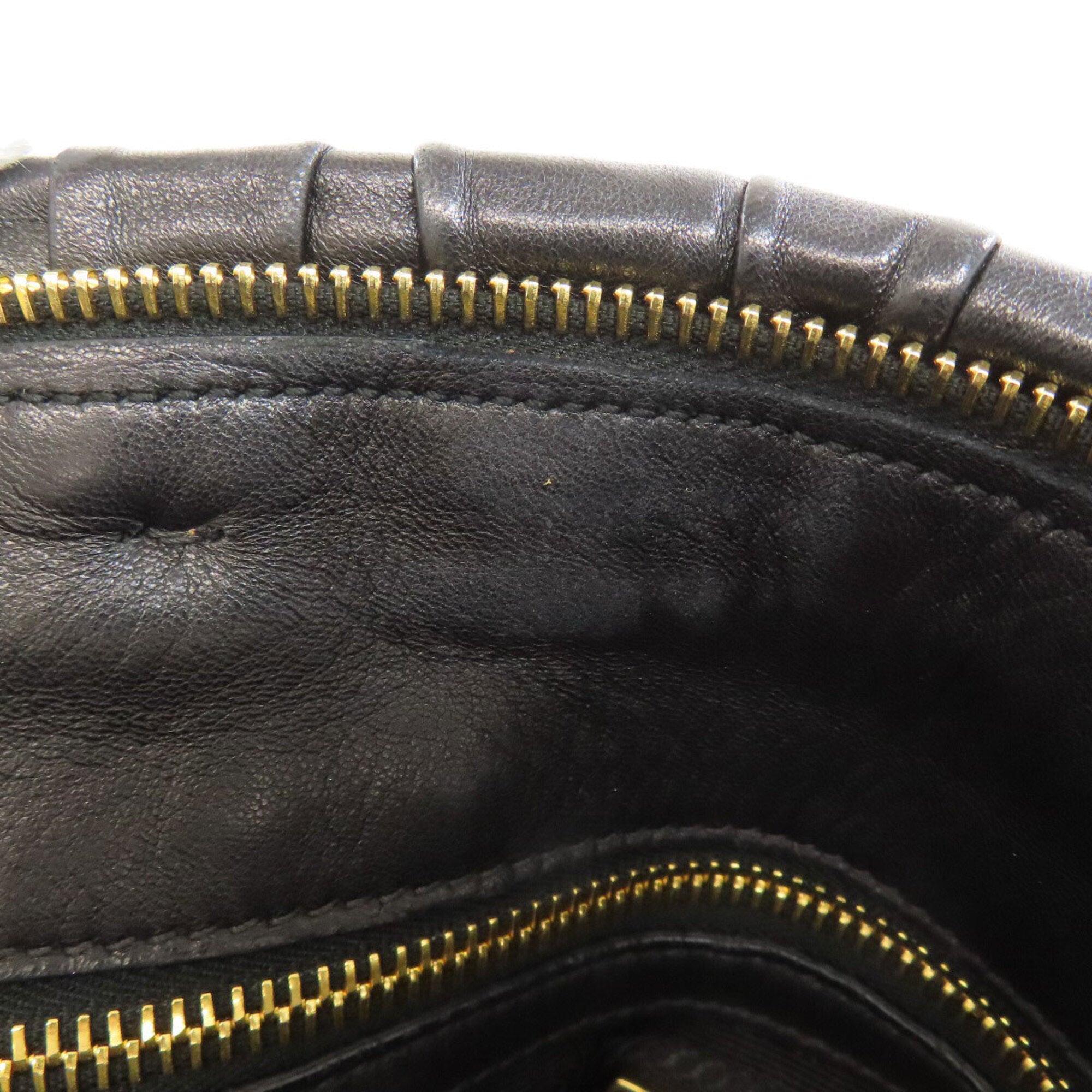 Prada Black Leather Handbag (Pre-Owned)