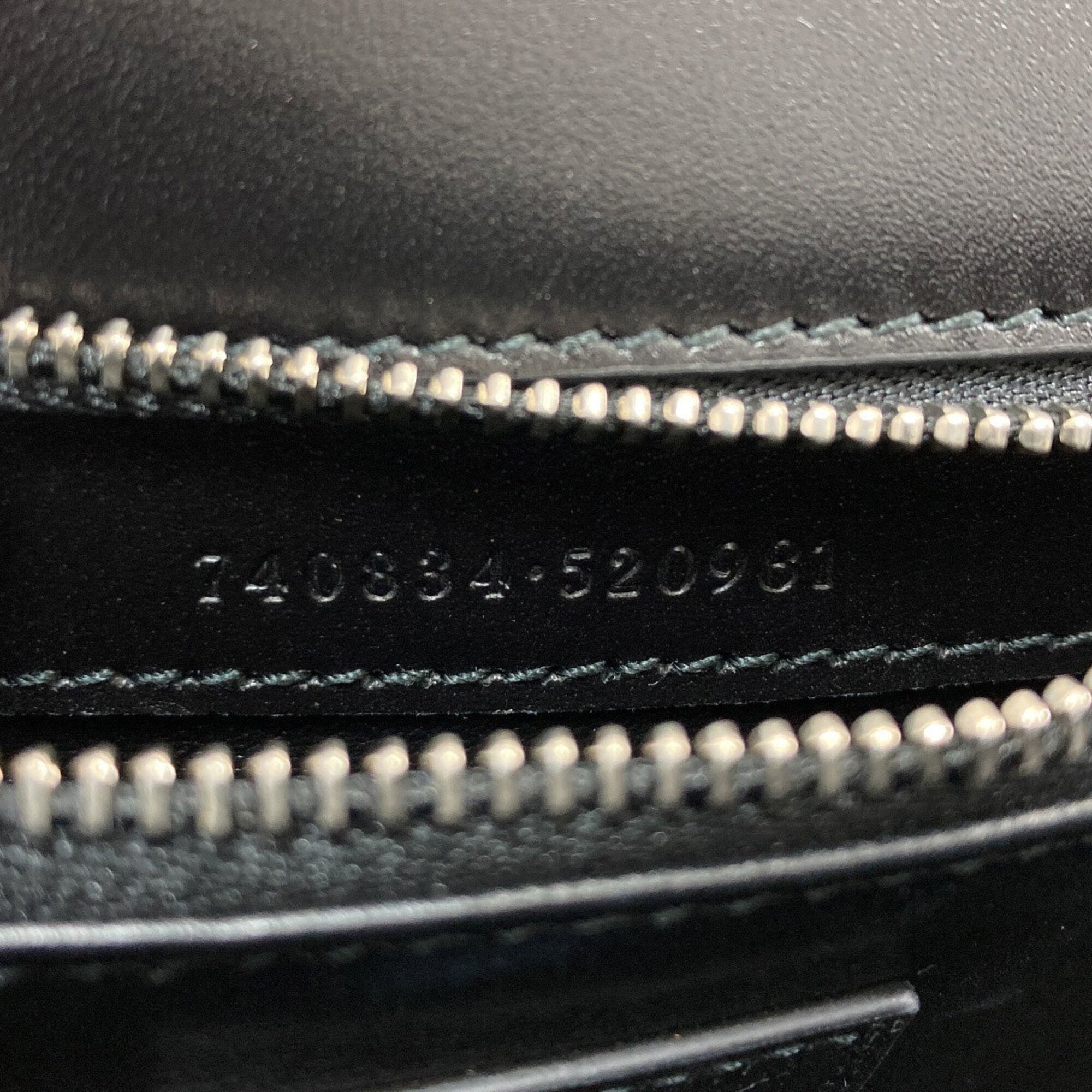 Gucci Black Leather Shoulder Bag (Pre-Owned)