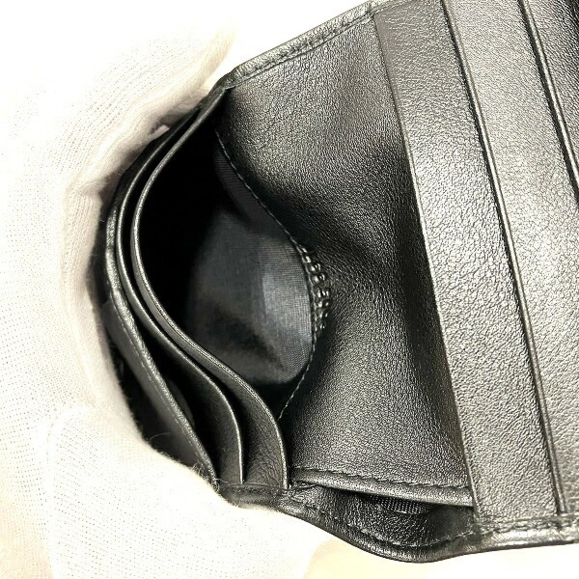 Salvatore Ferragamo Black Leather Wallet (Bi-Fold) (Pre-Owned)