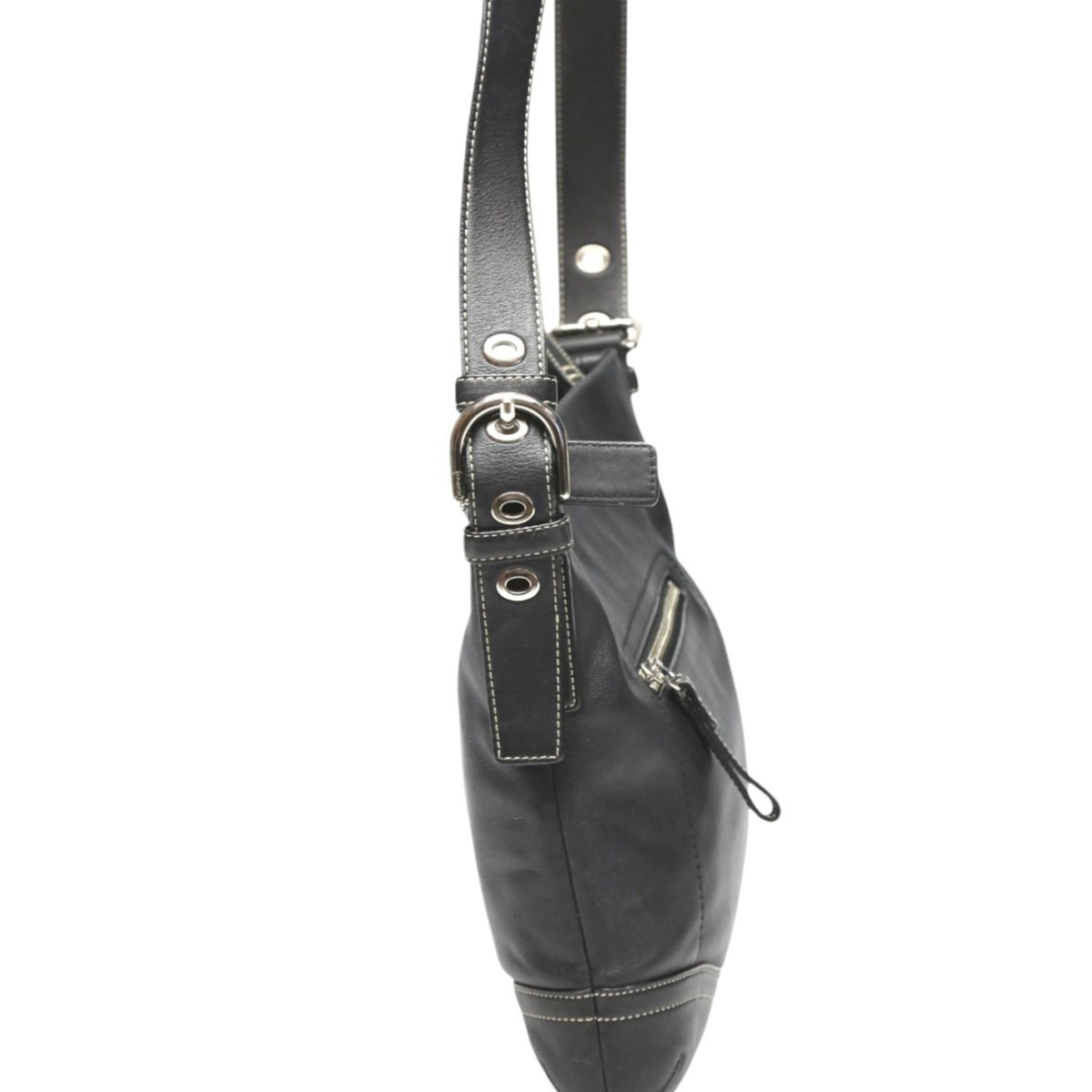 Coach Black Leather Shoulder Bag (Pre-Owned)