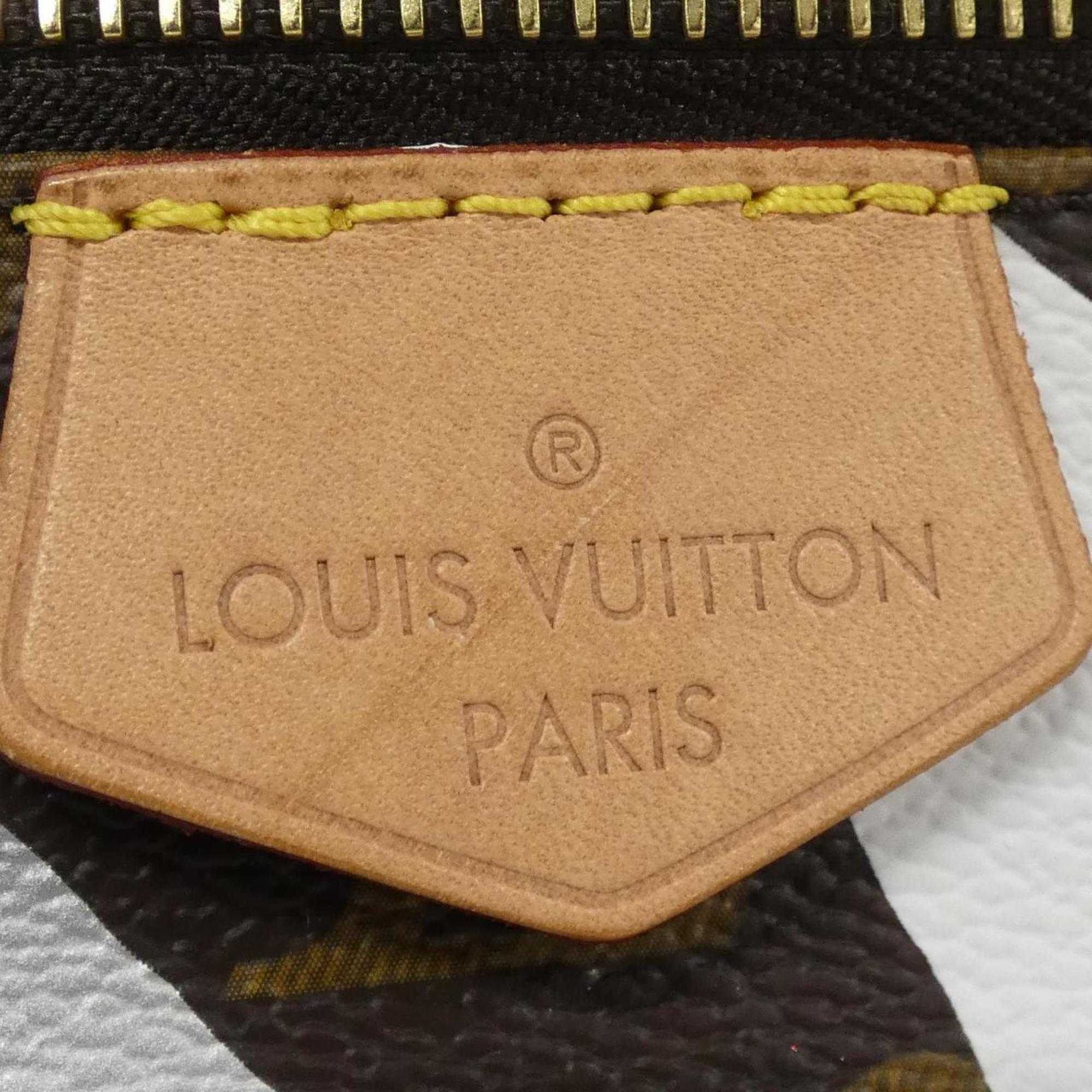 Louis Vuitton Marron Coated Canvas Shoulder Bag (Pre-Owned)