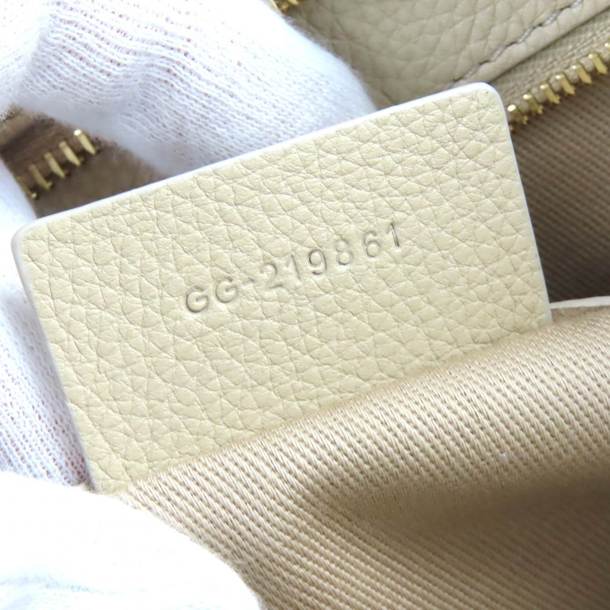 Salvatore Ferragamo Light Beige Leather Tote Bag (Pre-Owned)