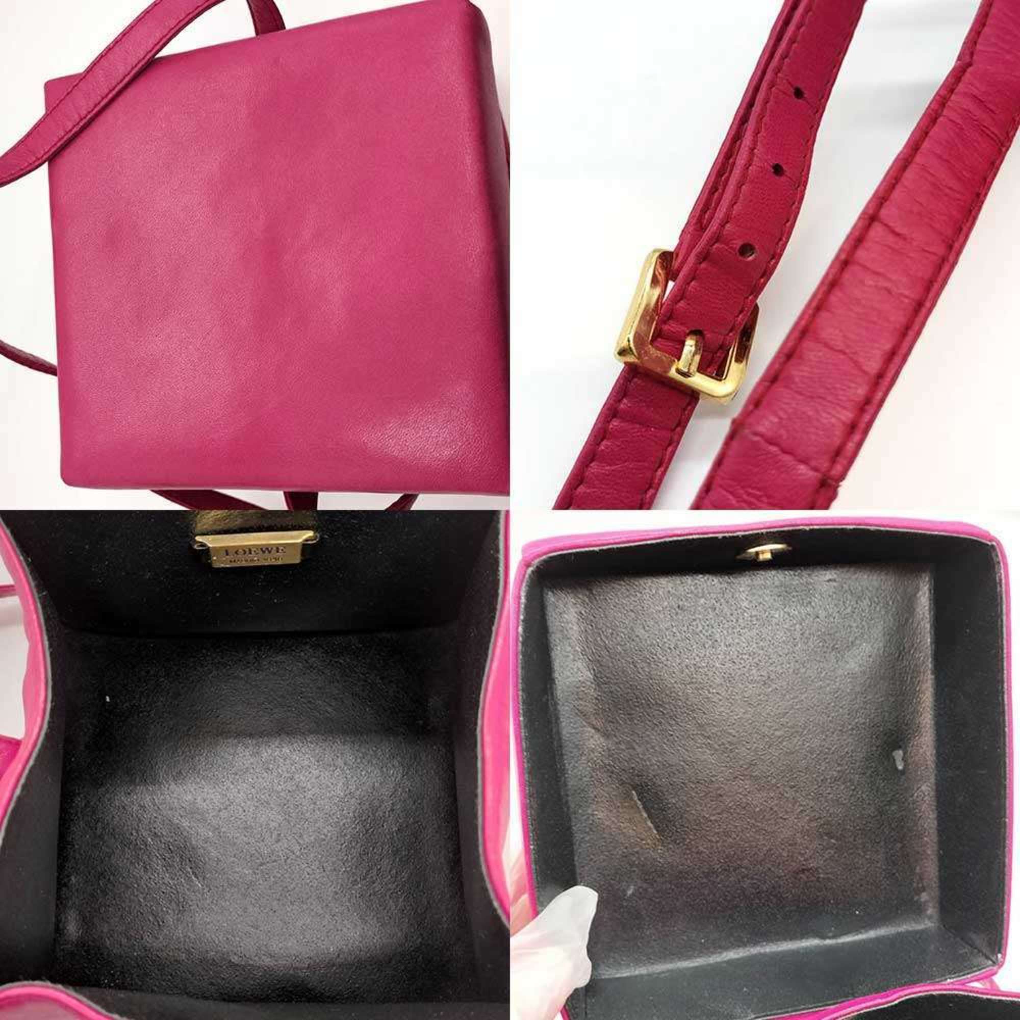 Loewe Pink Leather Shoulder Bag (Pre-Owned)