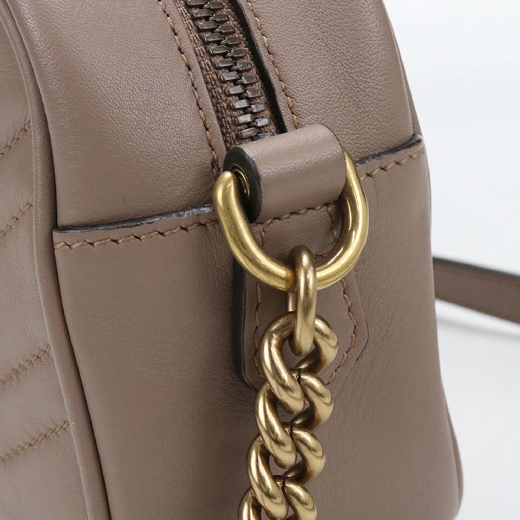 Gucci Beige Leather Shoulder Bag (Pre-Owned)