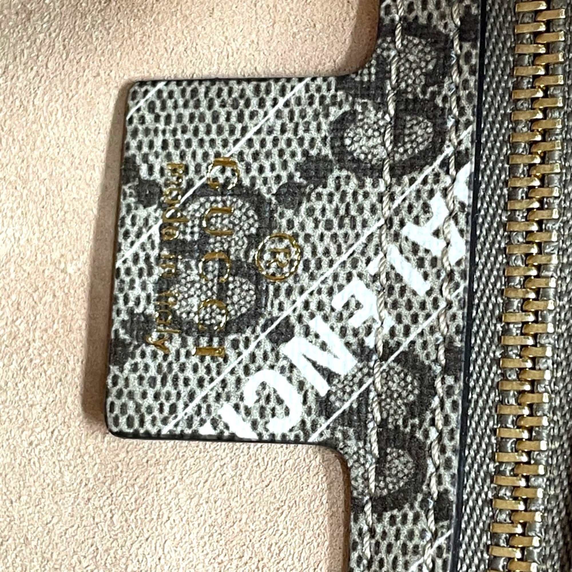 Gucci Beige Other Handbag (Pre-Owned)