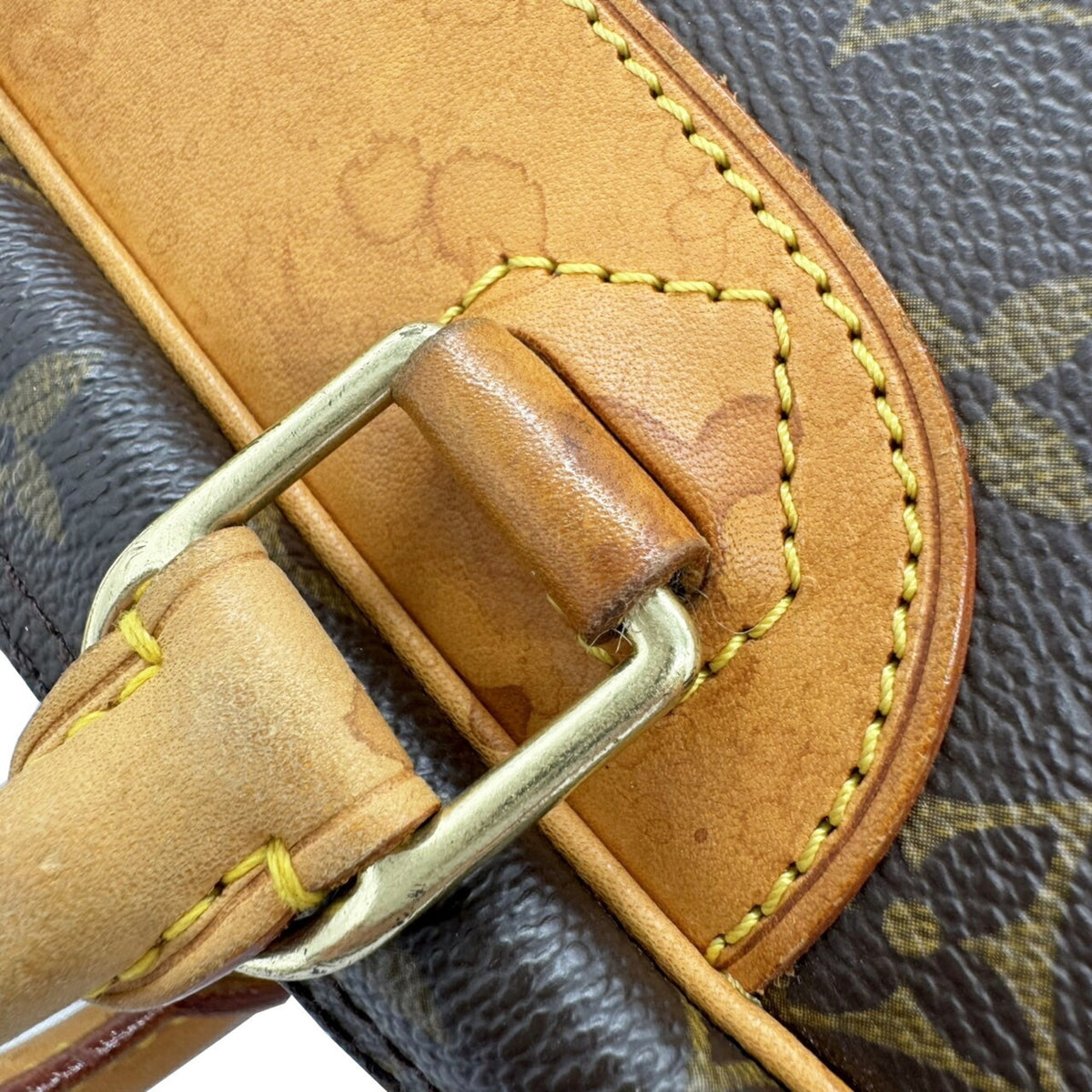 Louis Vuitton Monogram Brown Monogram Handbag (Pre-Owned)