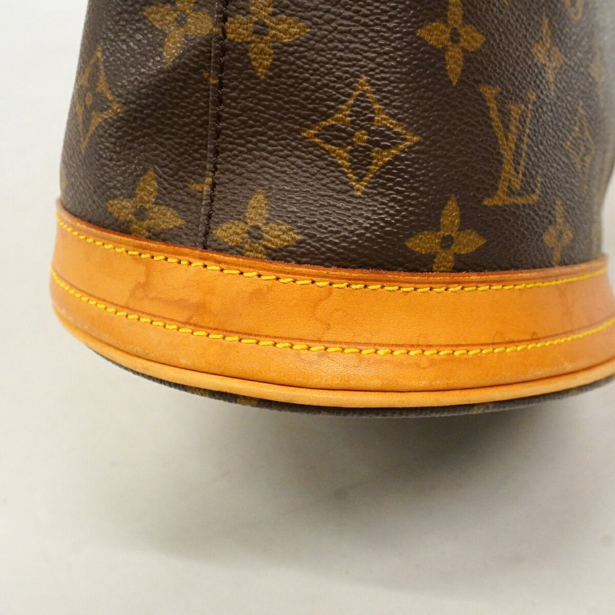 Louis Vuitton Brown Tote Bag (Pre-Owned)