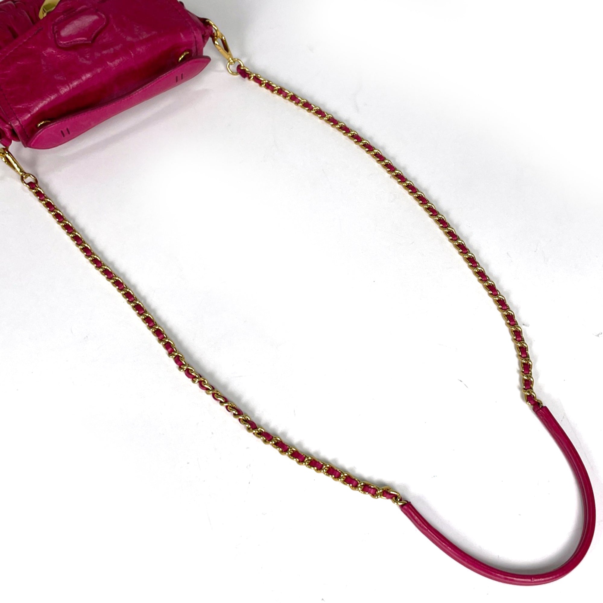 Prada Pink Leather Handbag (Pre-Owned)