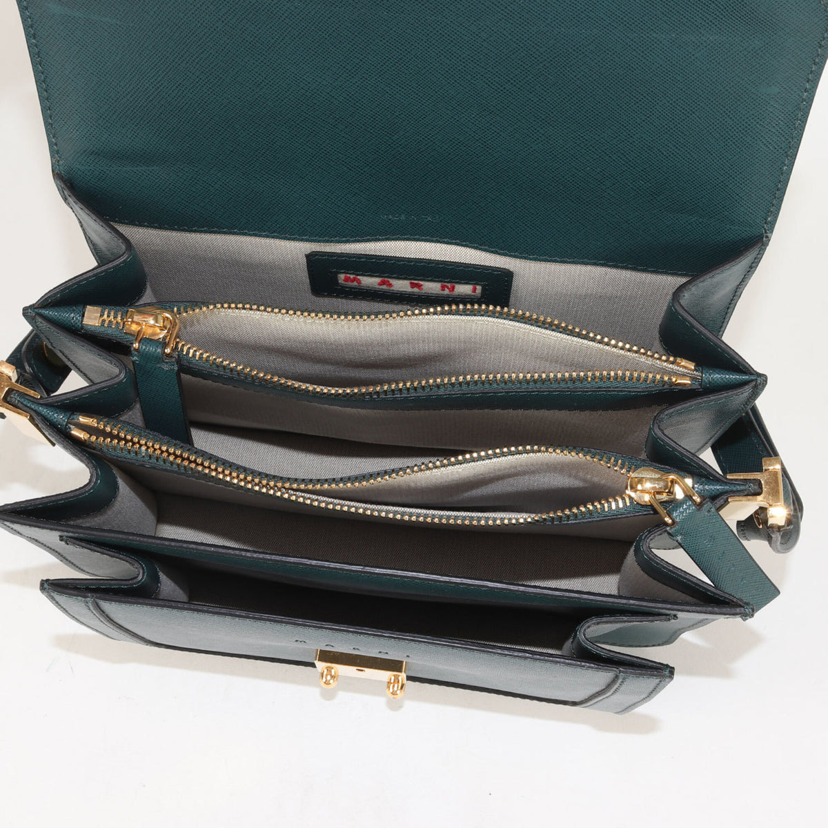 Marni Green Leather Shoulder Bag (Pre-Owned)