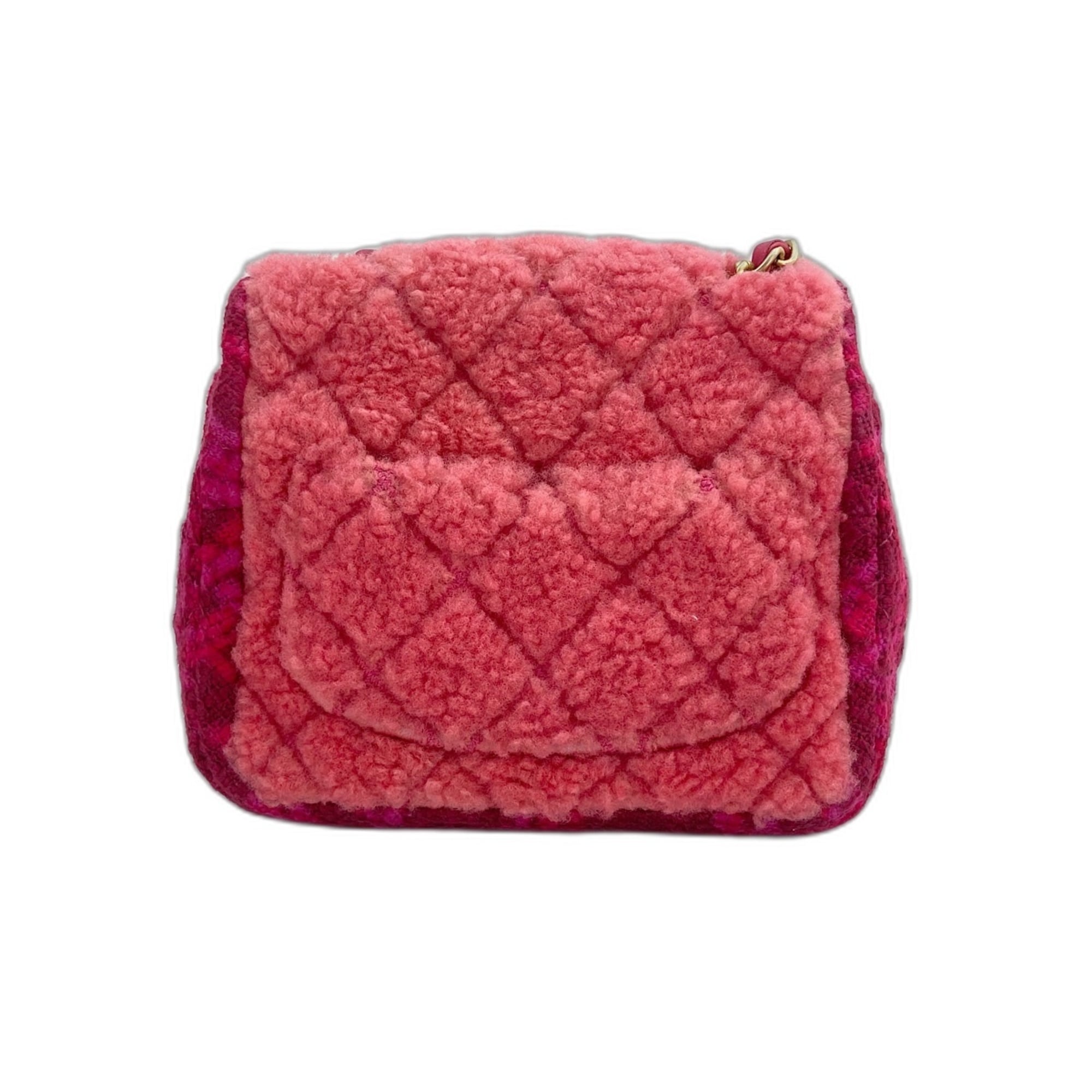 Chanel Matelasse Pink Shoulder Bag (Pre-Owned)