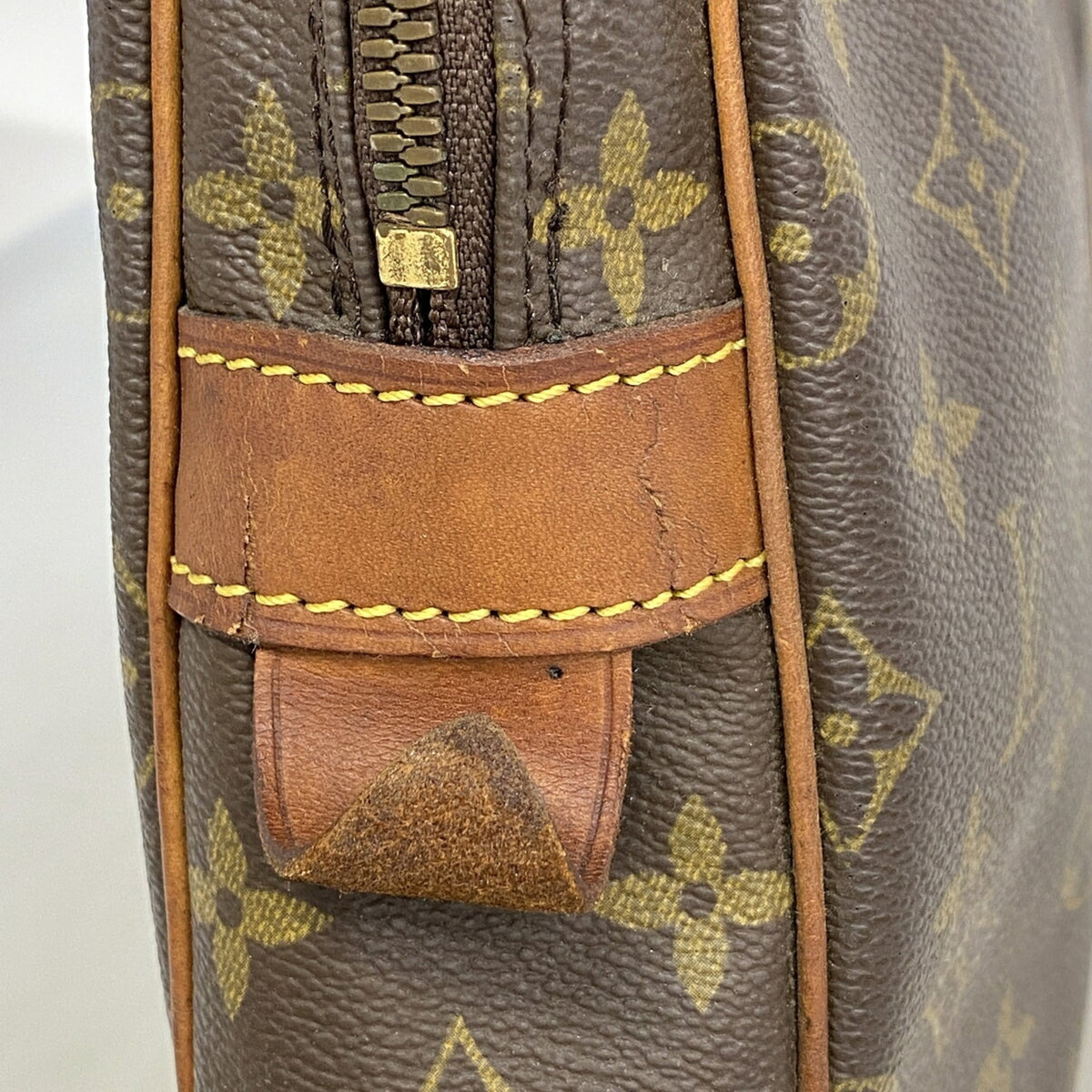 Louis Vuitton Brown Briefcase (Pre-Owned)