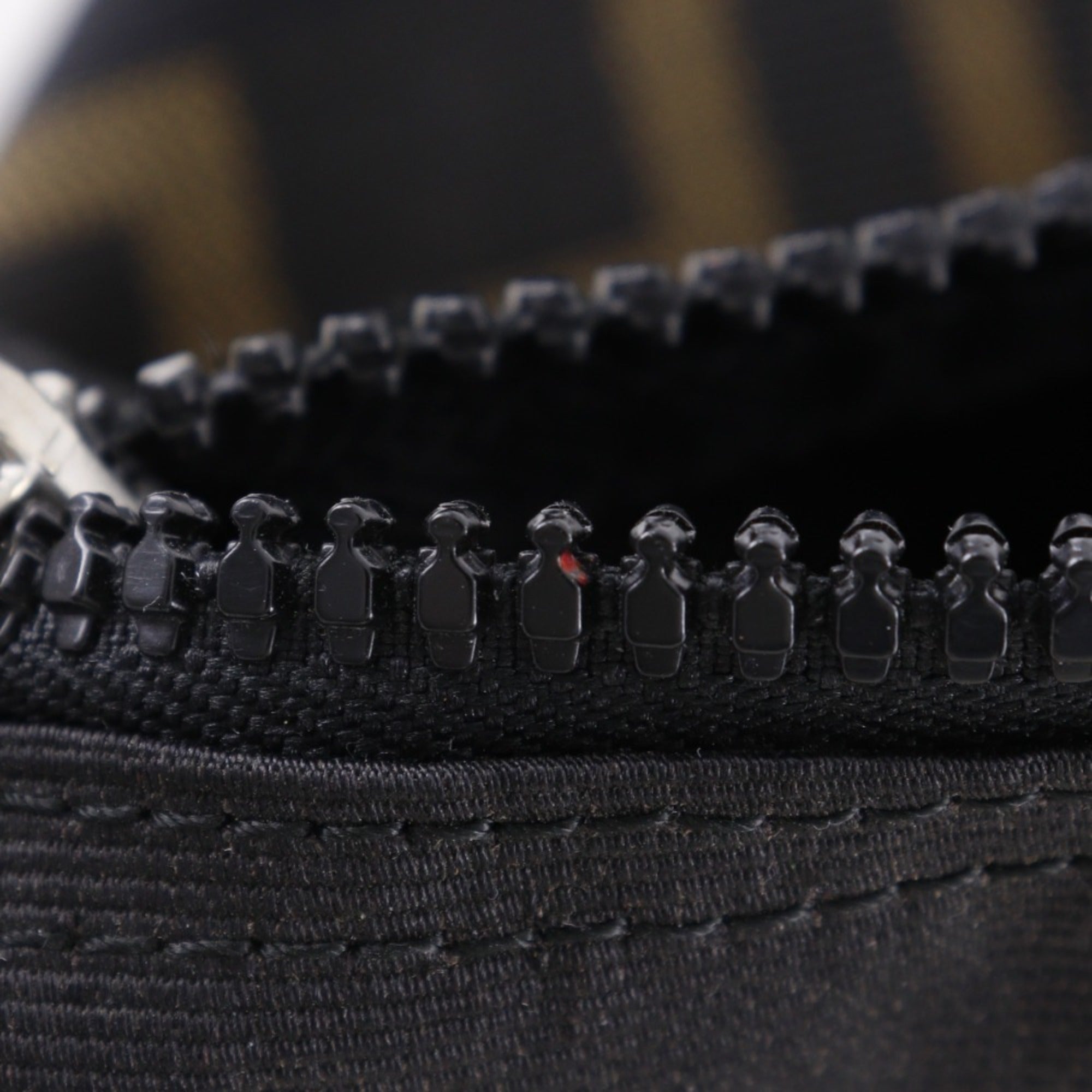 Fendi Black Nylon Canvas Handbag (Pre-Owned)