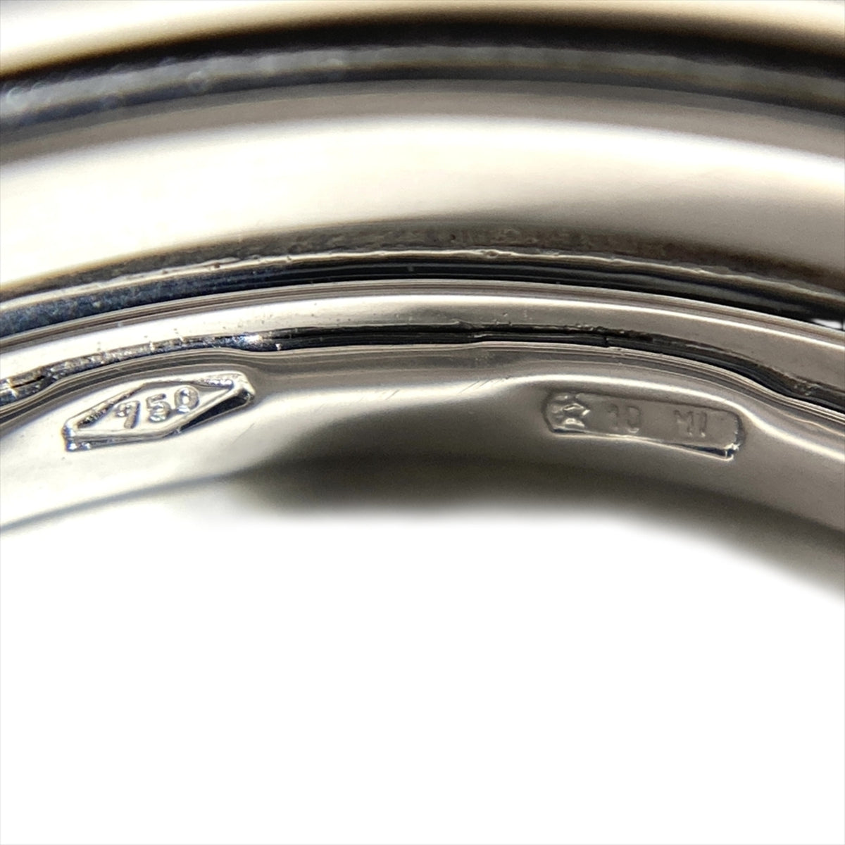 Bvlgari B.Zero1 White Gold (18K) Band Ring (Pre-Owned)
