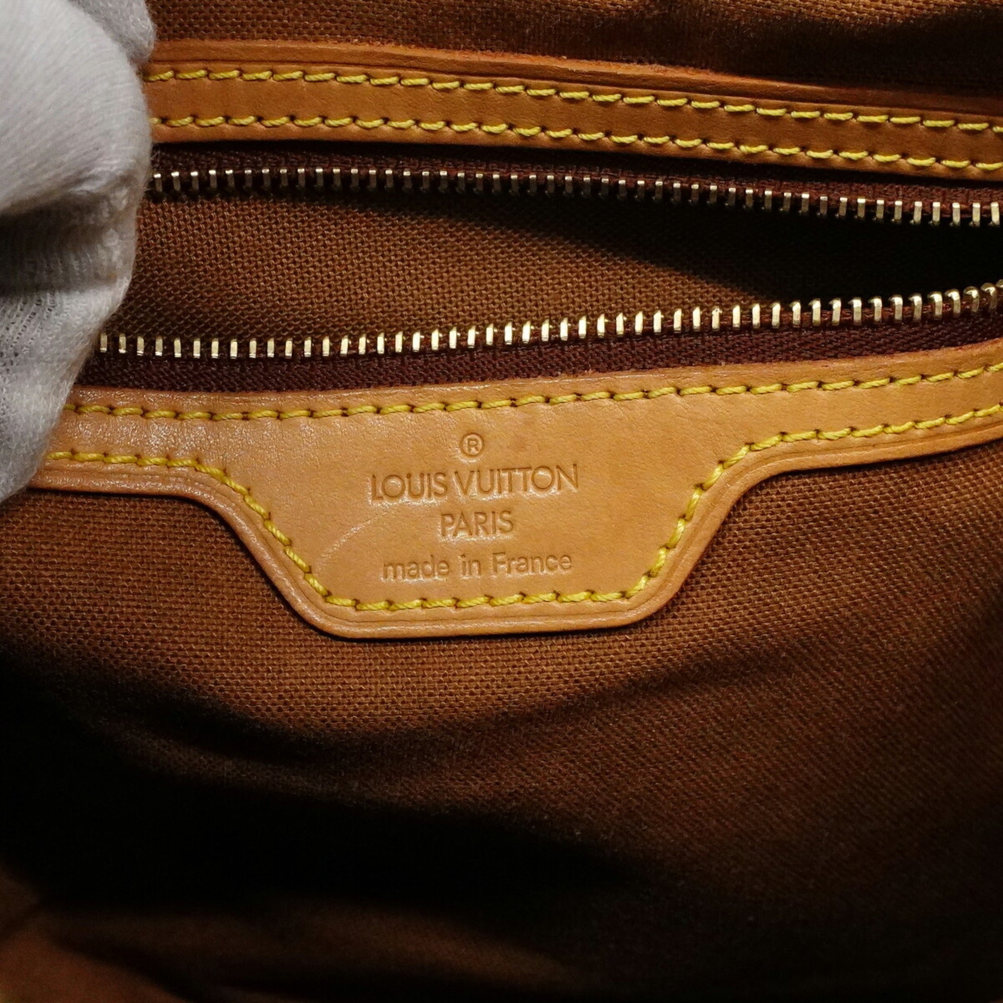 Louis Vuitton Brown Tote Bag (Pre-Owned)