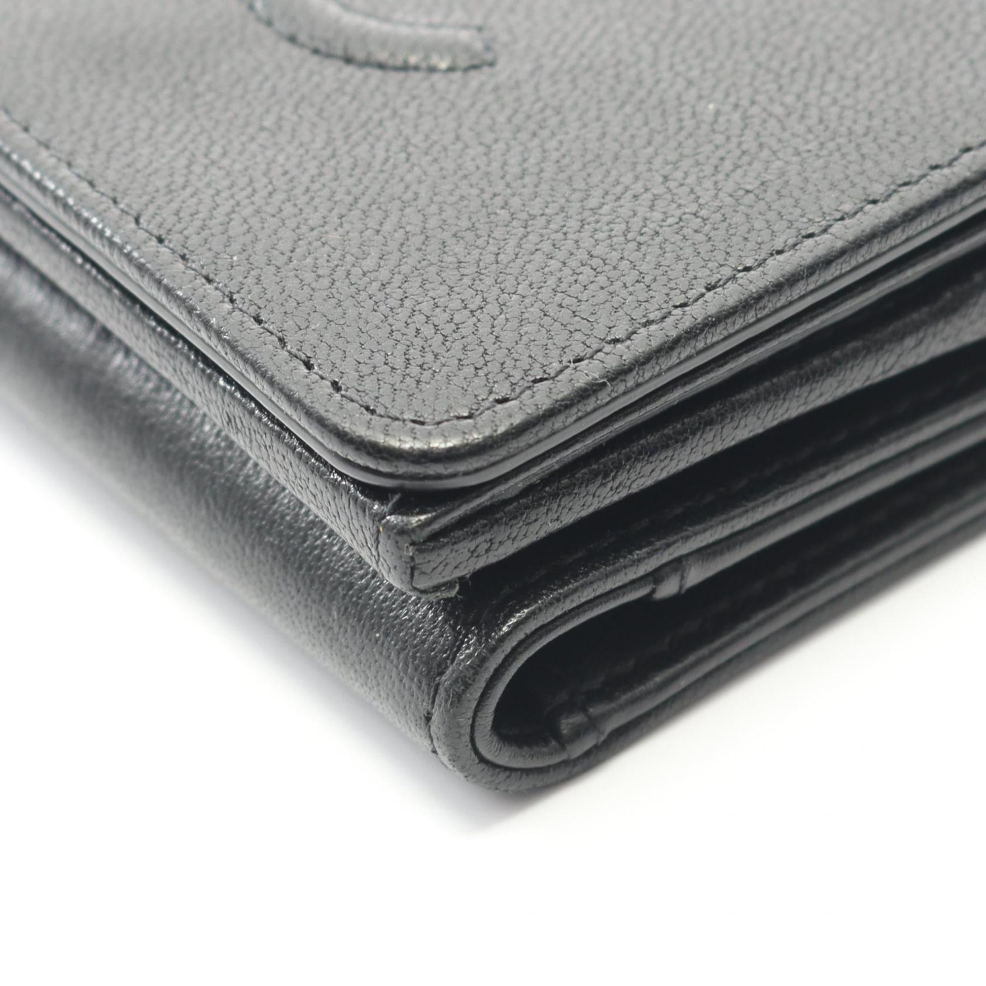 Chanel Black Leather Wallet (Tri-Fold) (Pre-Owned)