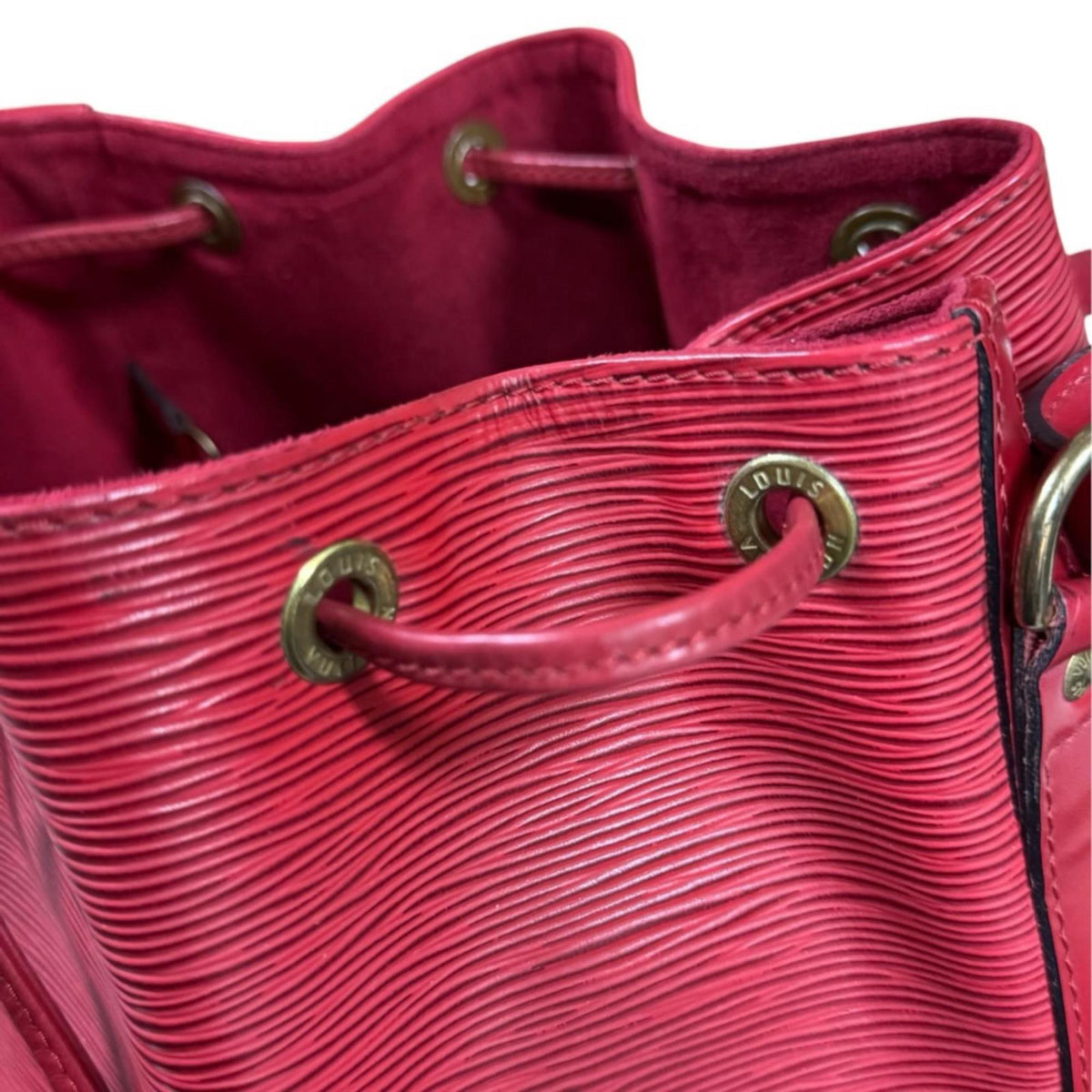 Louis Vuitton Castilian Red Red Color Epi Leather Shoulder Bag (Pre-Owned)