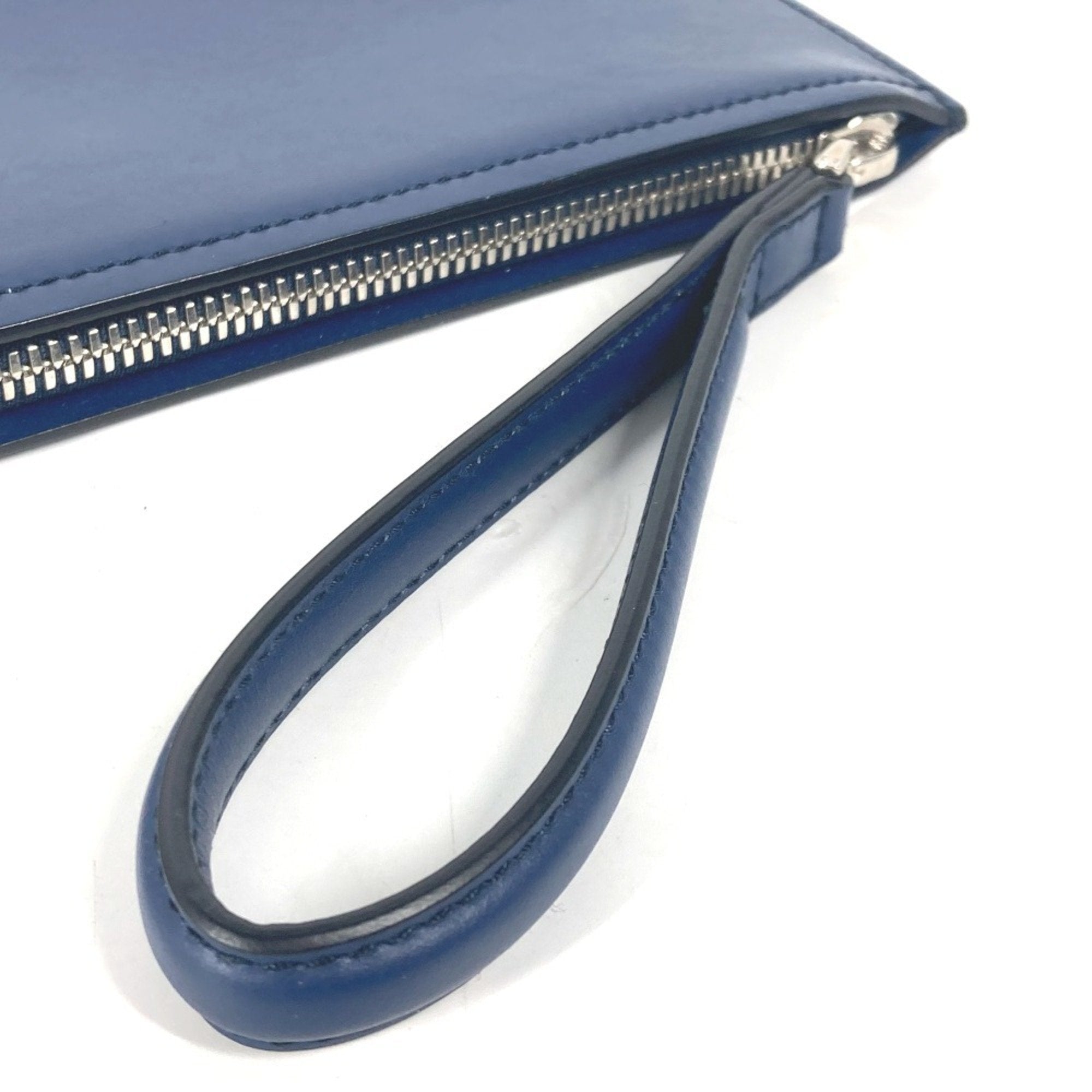 Salvatore Ferragamo Blue Leather Clutch Bag Pouch (Pre-Owned)